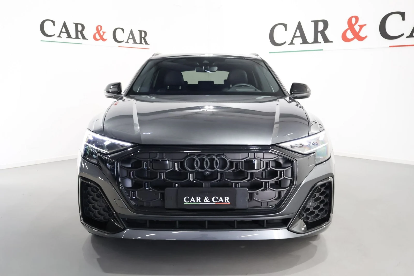 Audi Q8 50 TDI quattro S line, 3/10