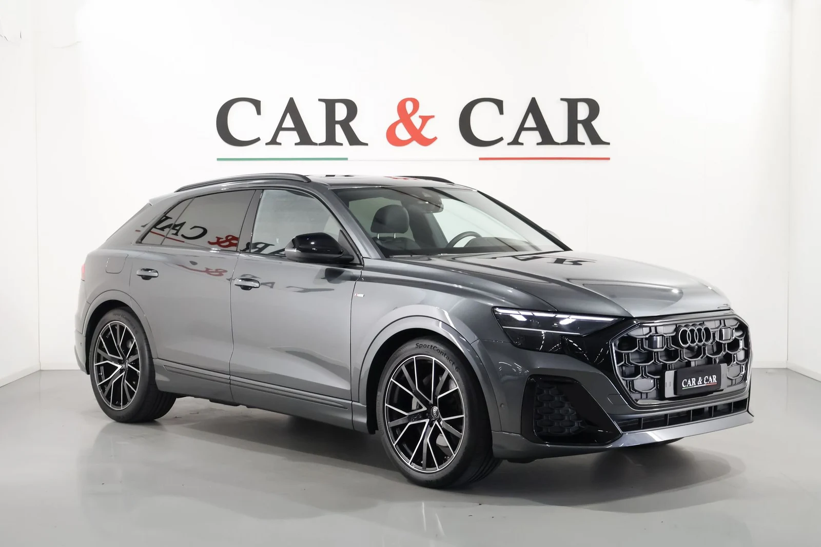 Seller photograph: Audi Q8 50 TDI quattro S line