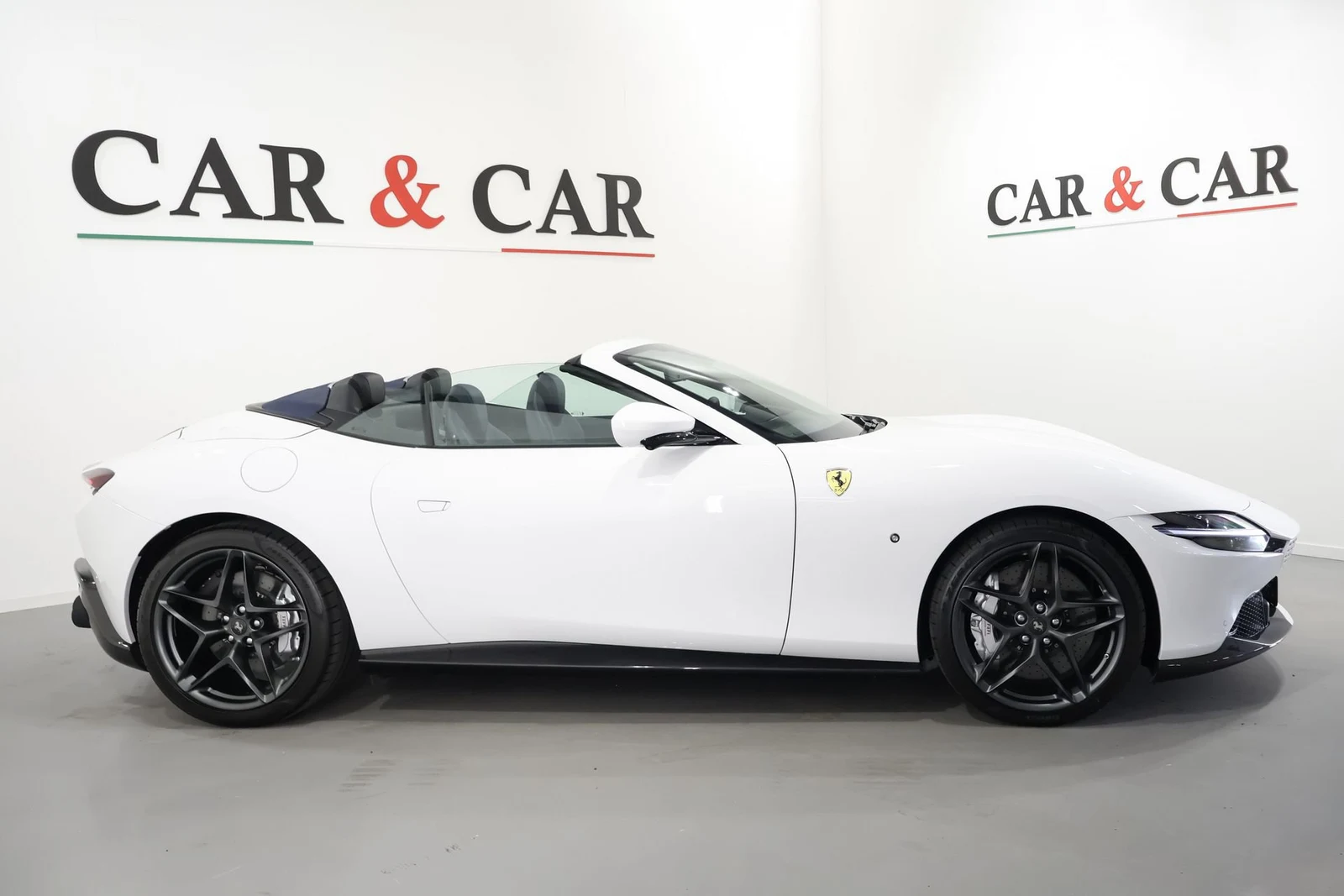Ferrari Roma Spider, 5/10