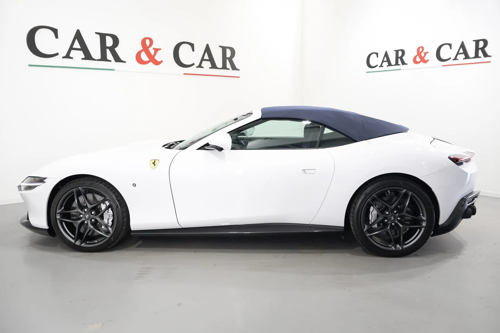 Ferrari Roma Spider, 6/10