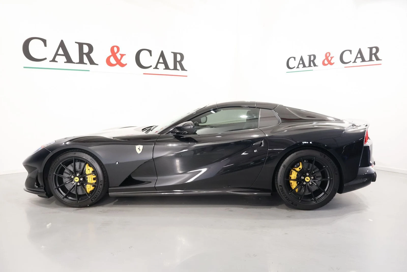 Ferrari 812 GTS, 6/10