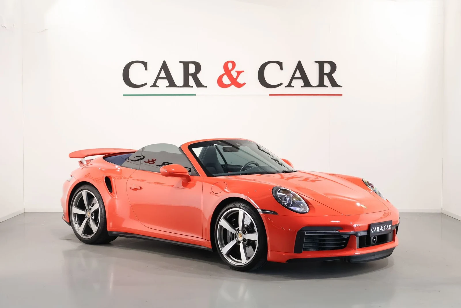 Seller photograph: Porsche 911 Turbo S Cabriolet (992.1)