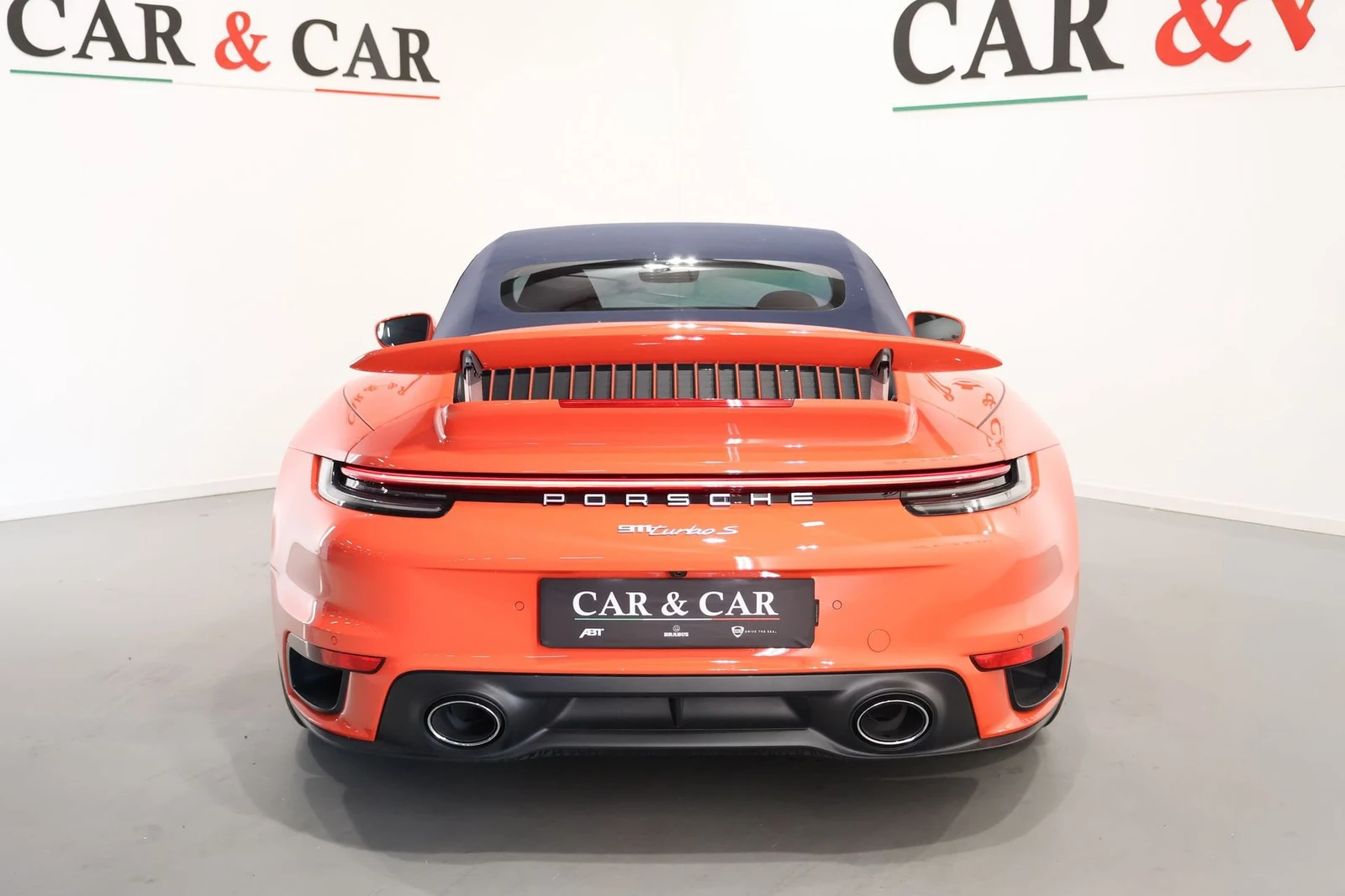 Porsche 911 Turbo S Cabriolet (992.1), 4/10