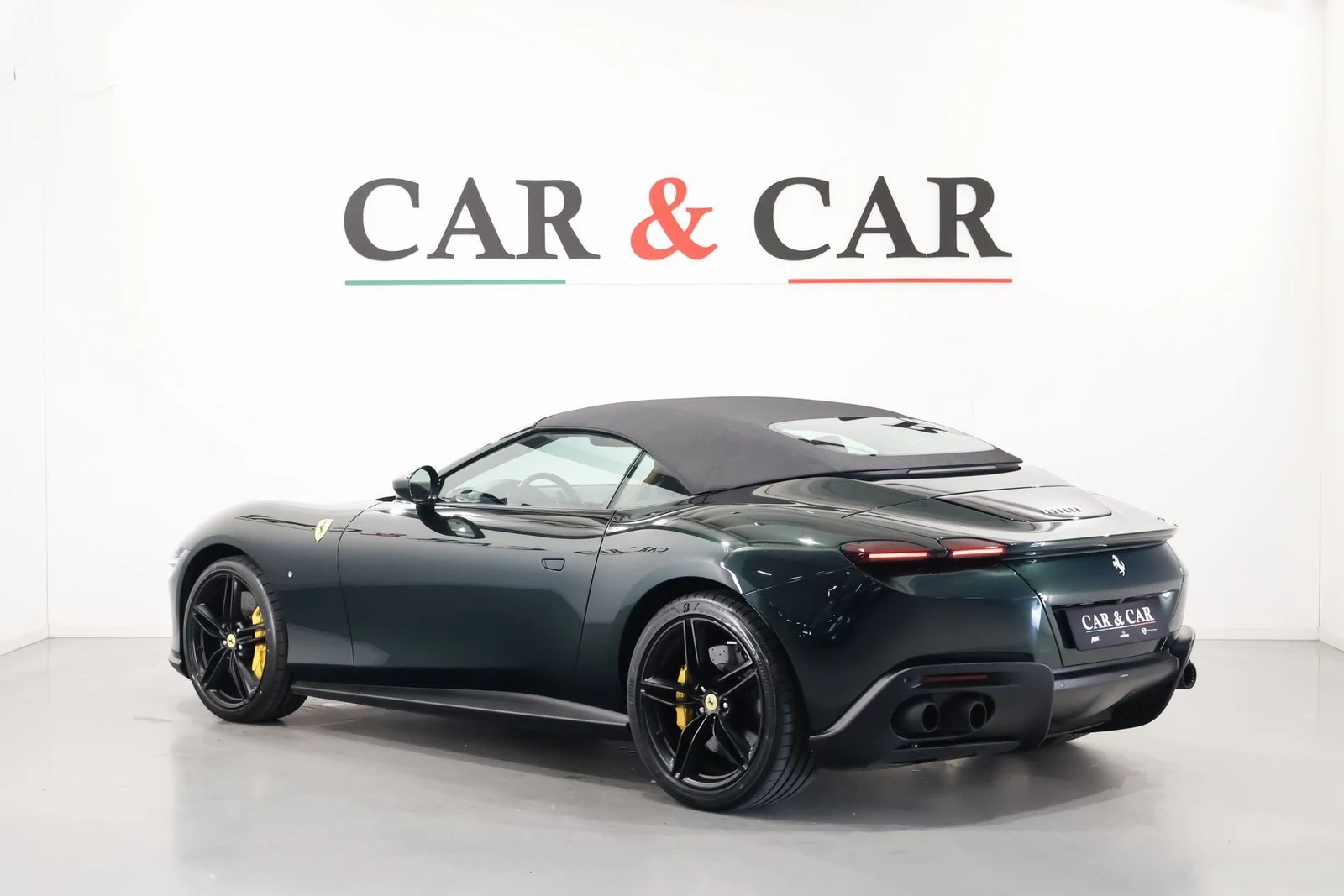 Ferrari Roma Spider, 2/10