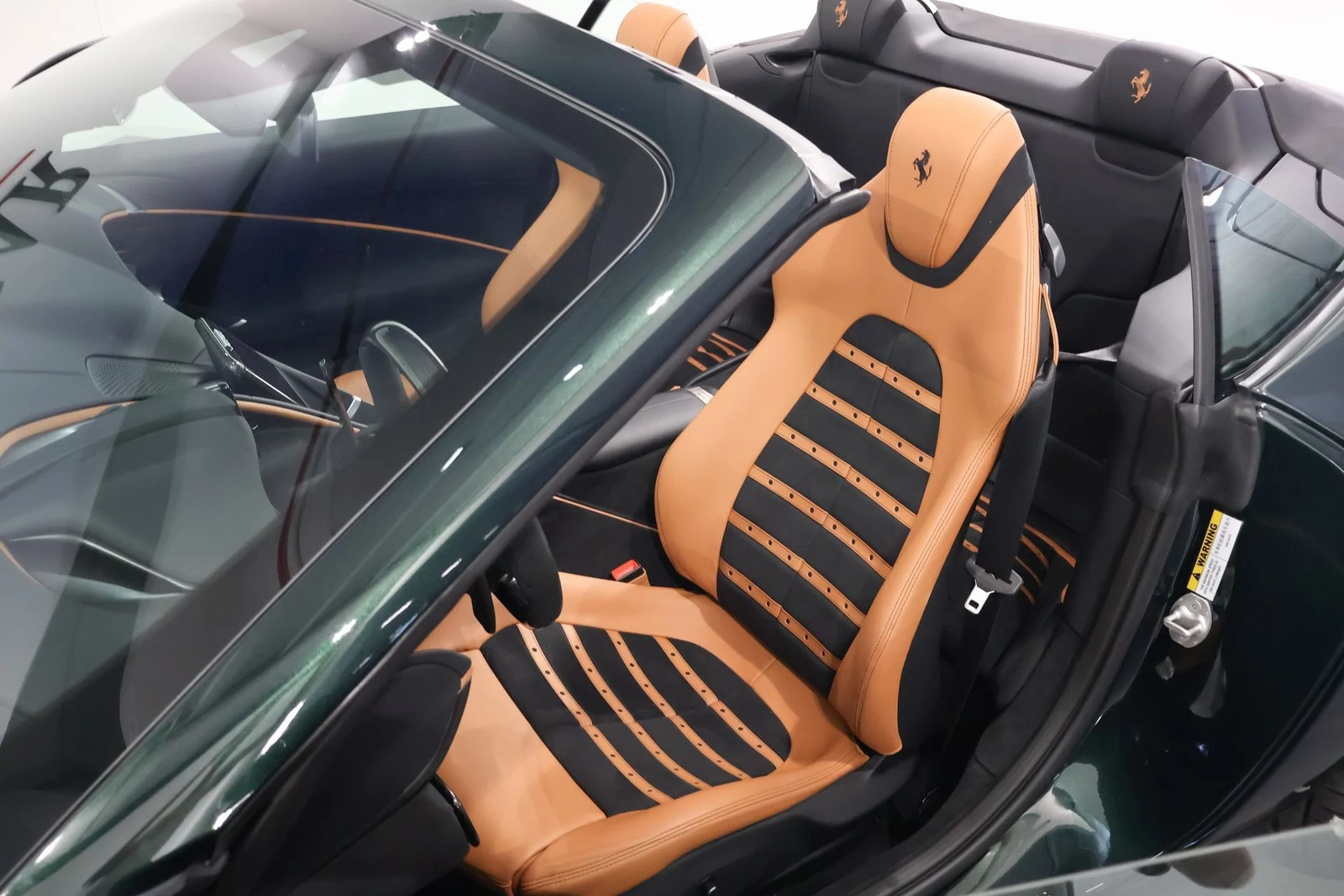 Ferrari Roma Spider, 8/10