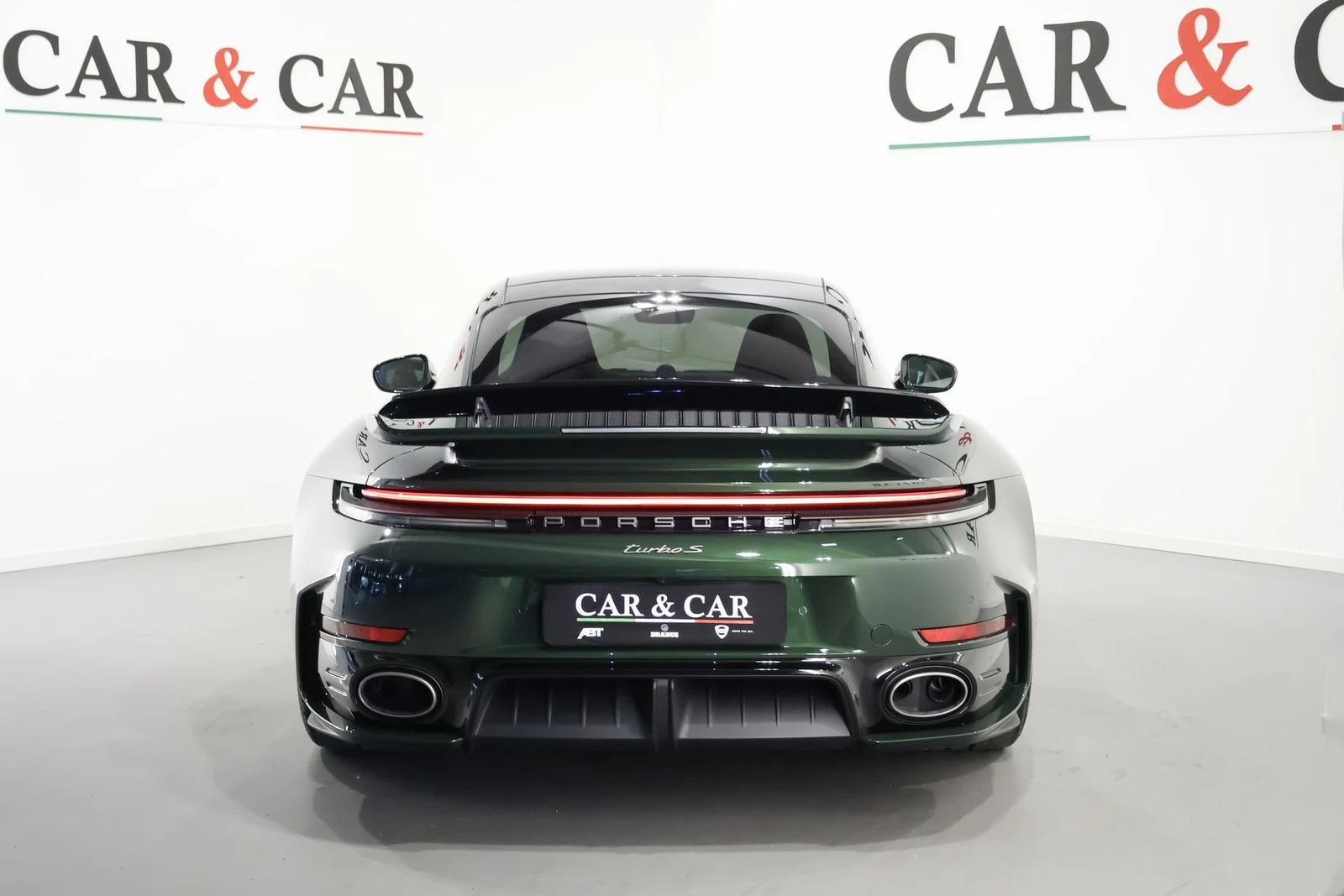 Porsche 911 Turbo S (992.2), 4/9