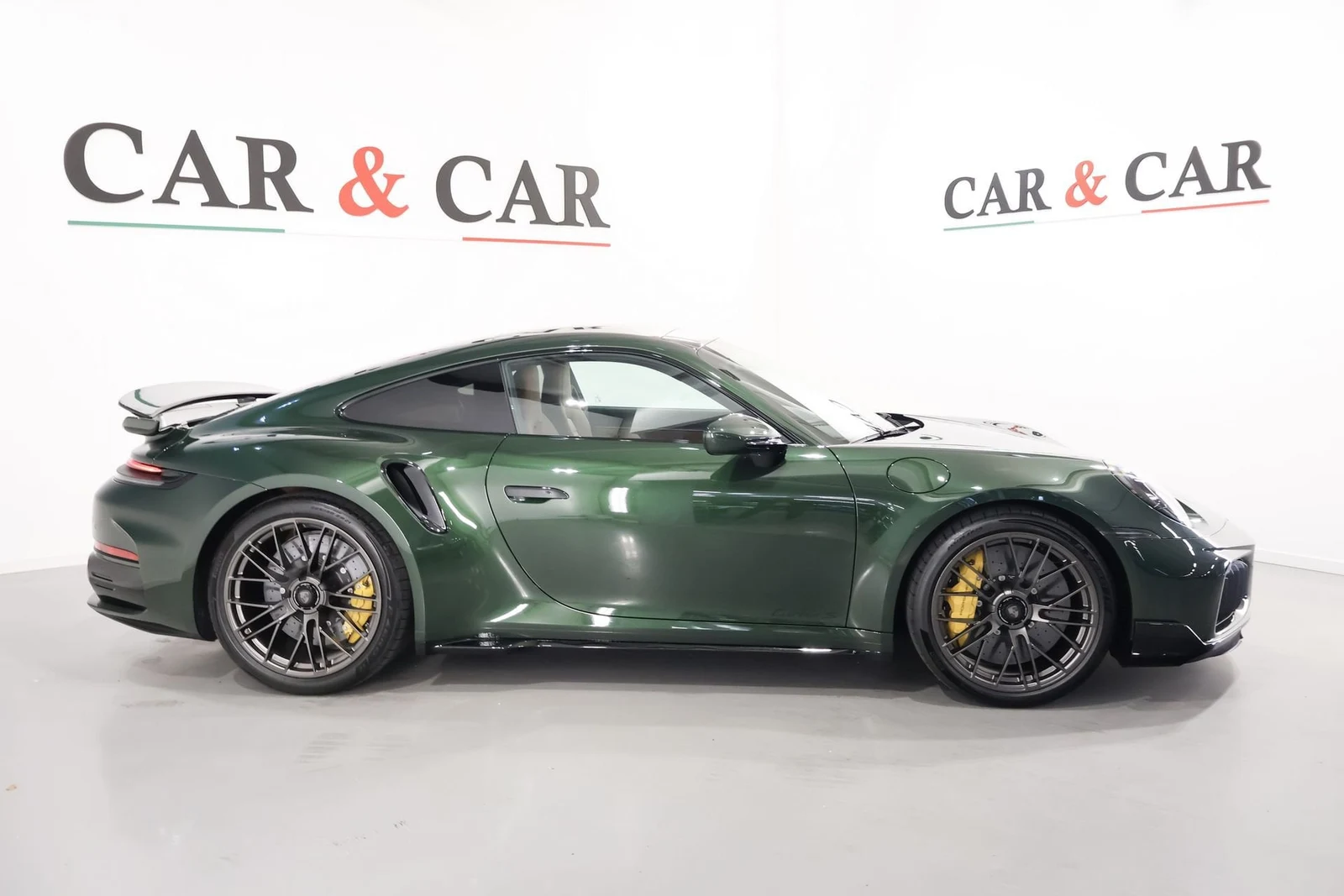 Porsche 911 Turbo S (992.2), 5/9