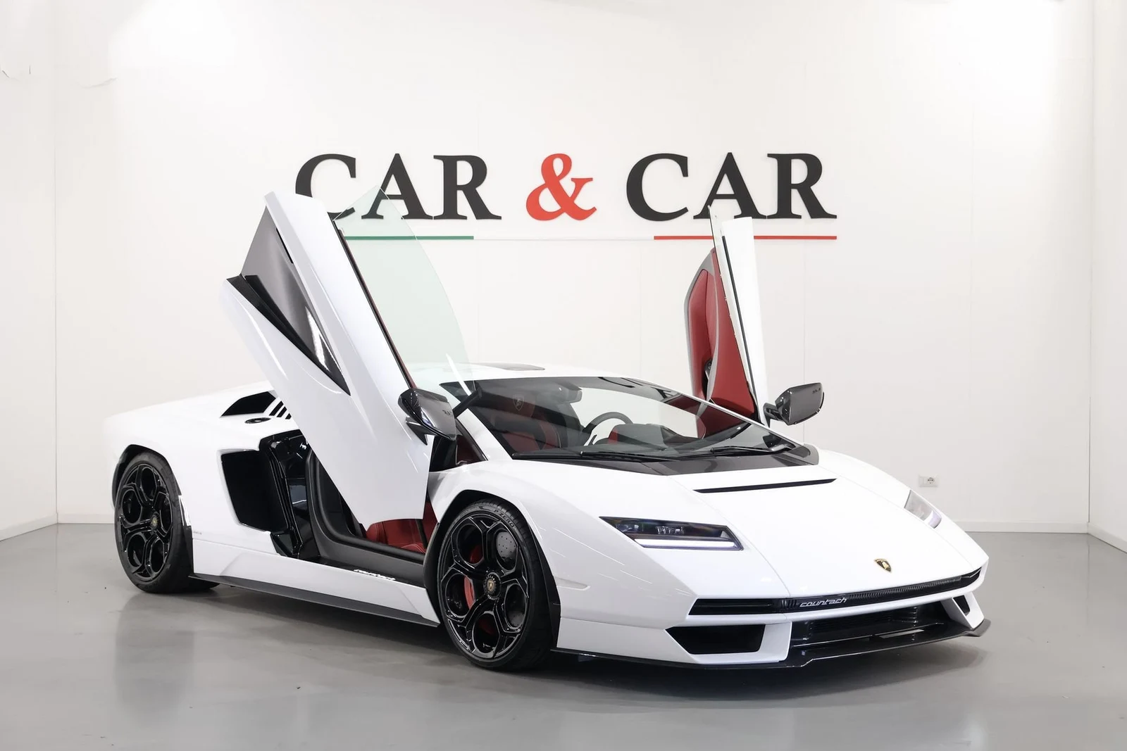 Seller photograph: Lamborghini Countach LPI 800-4