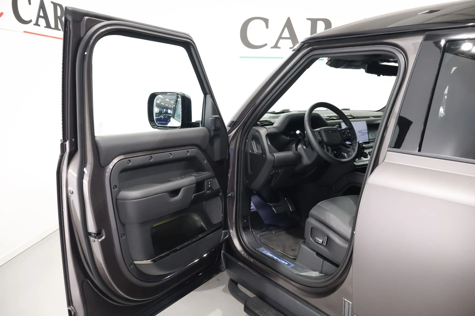 Land Rover Defender OCTA 110, 8/10
