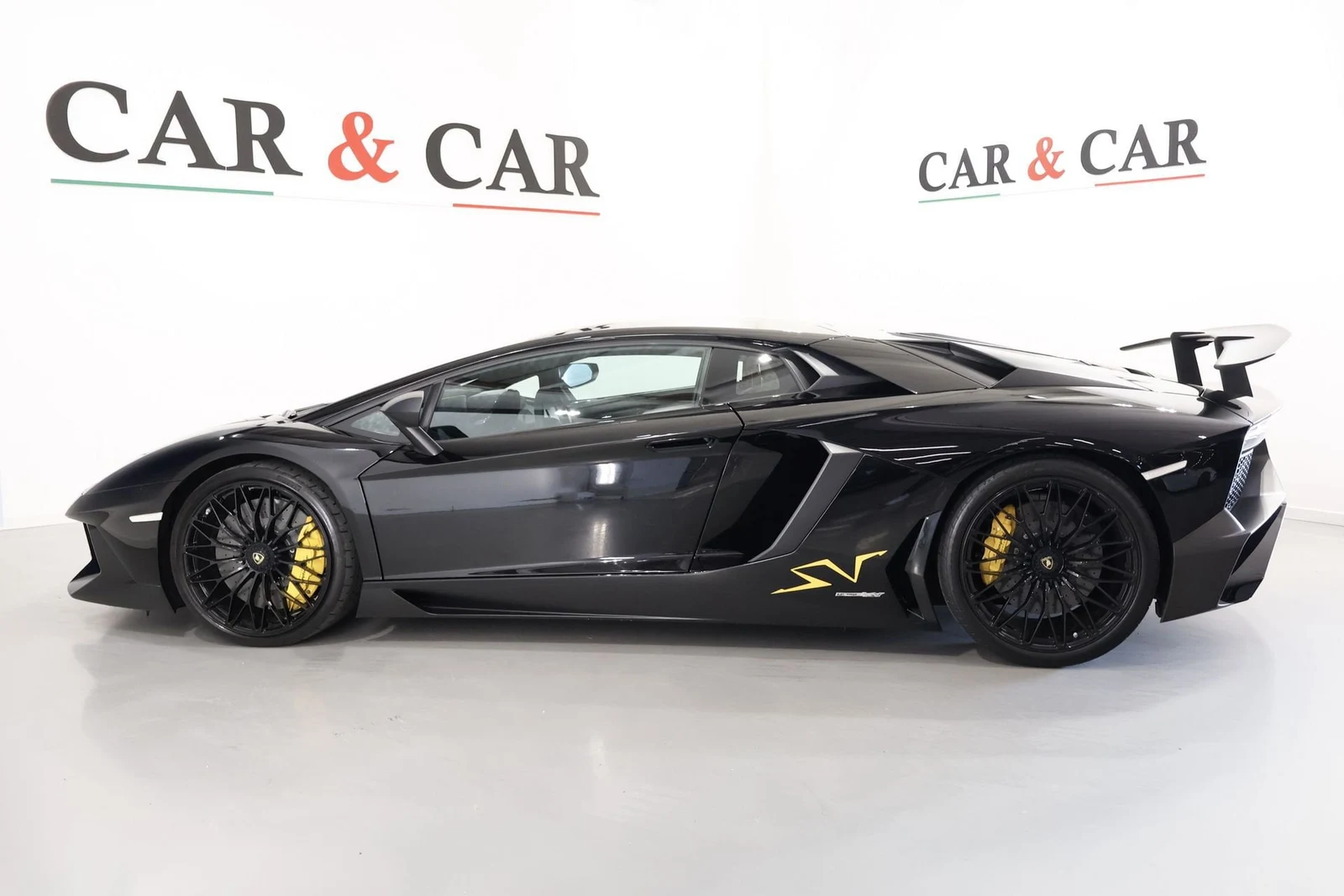 Lamborghini Aventador LP750-4 SV, 6/10