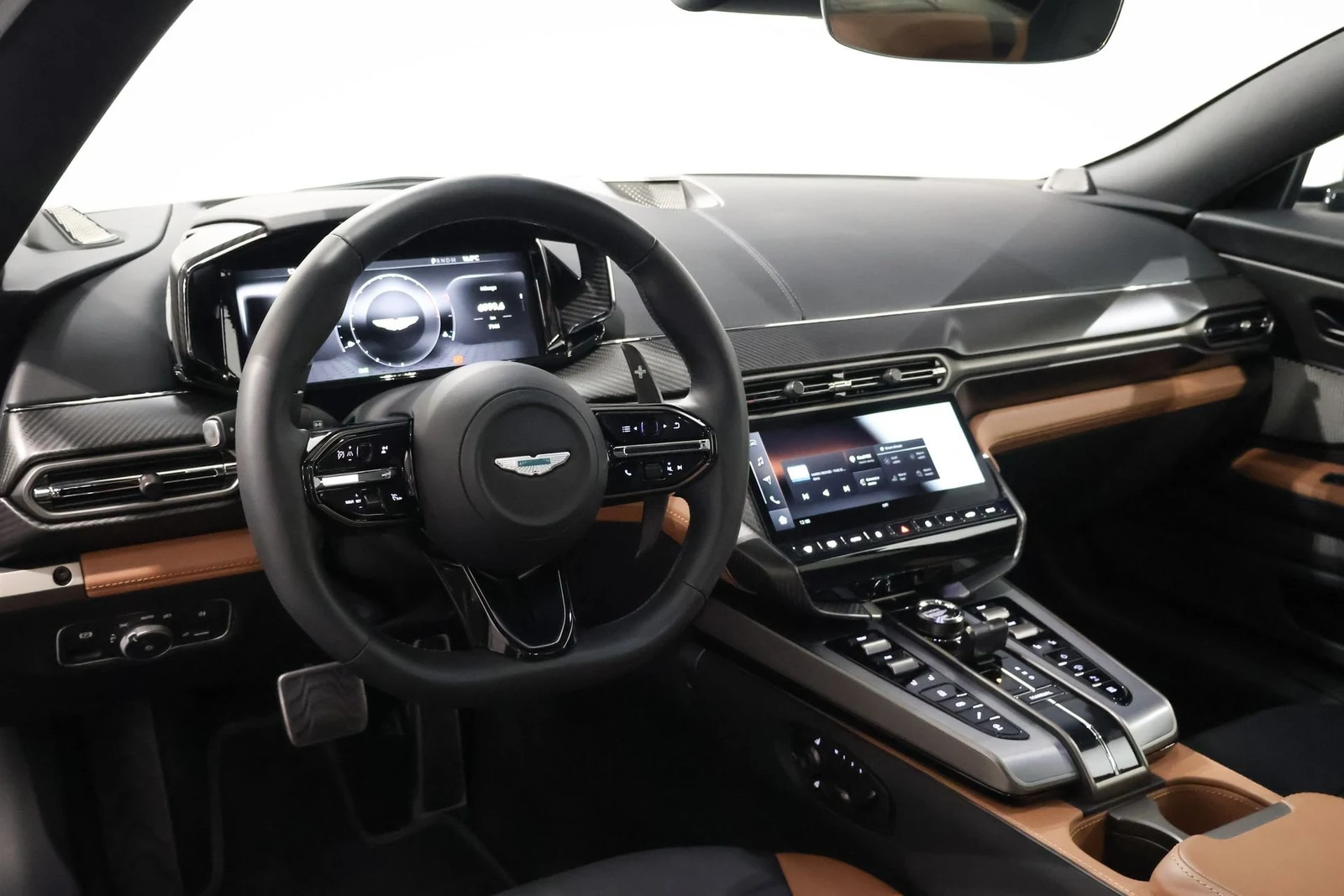 Aston Martin Vanquish, 7/10