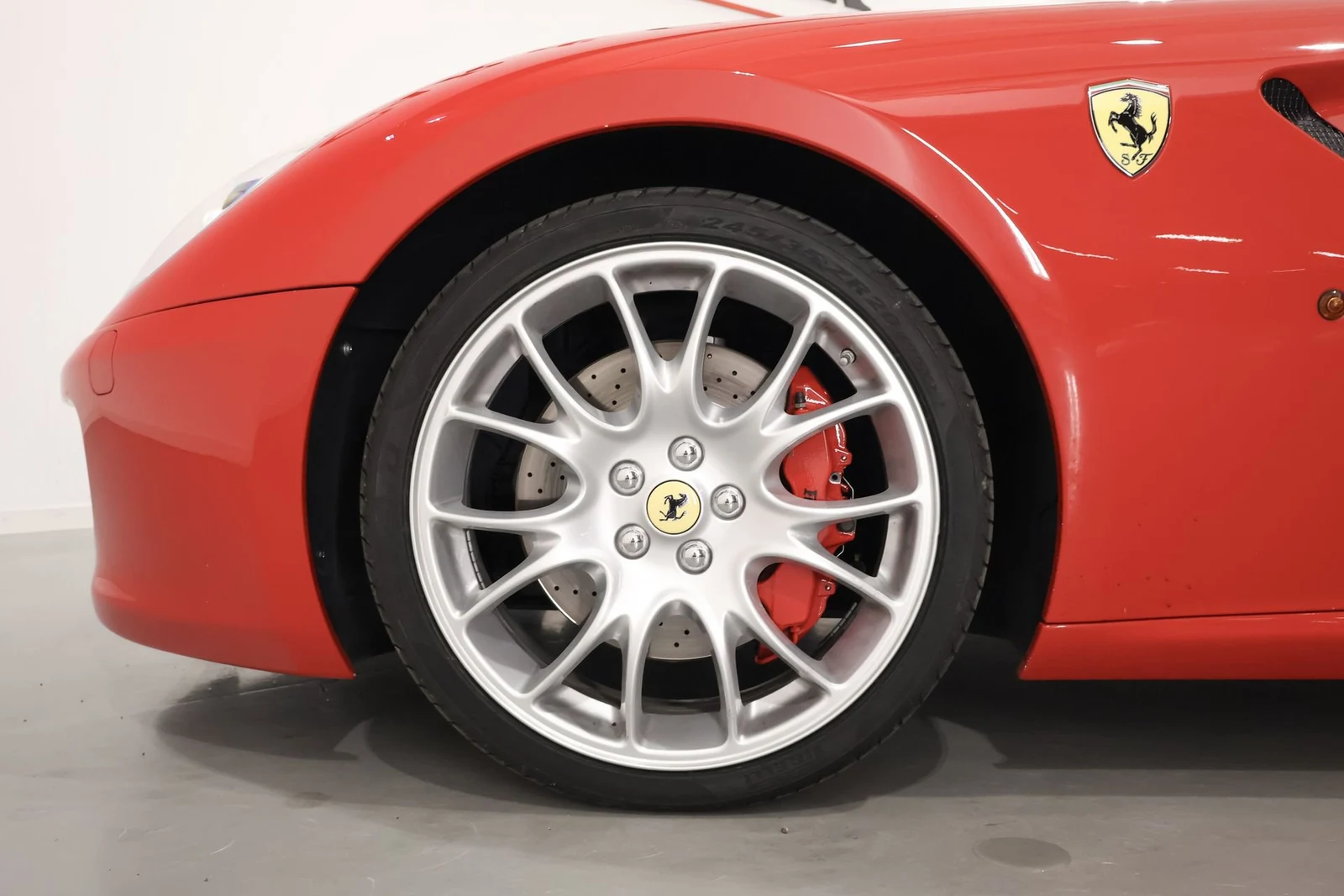 Ferrari 599 GTB Fiorano, 6/10