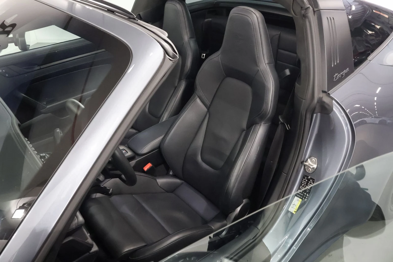 Porsche 911 Targa 4 GTS (992.2), 9/10