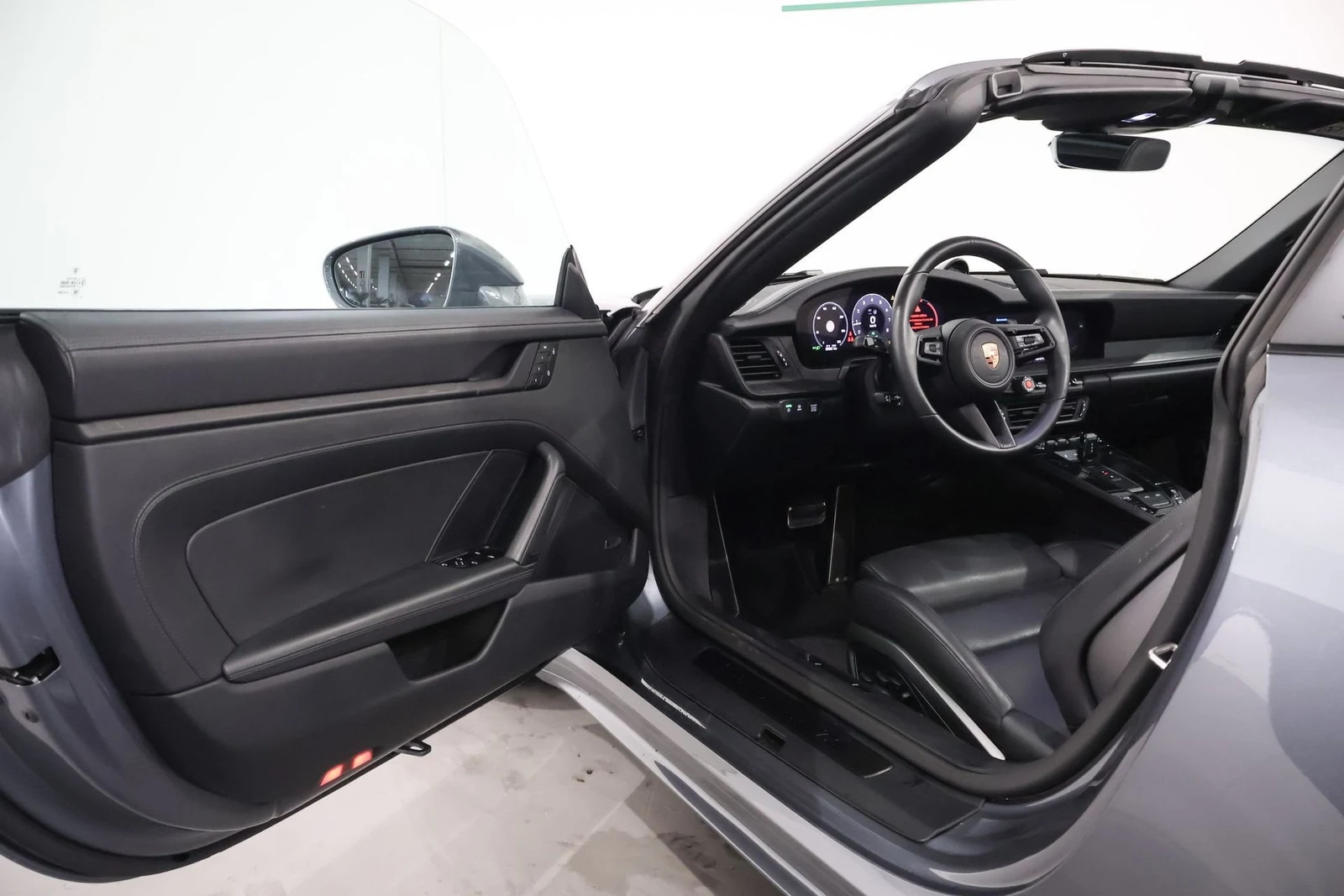Porsche 911 Targa 4 GTS (992.2), 10/10