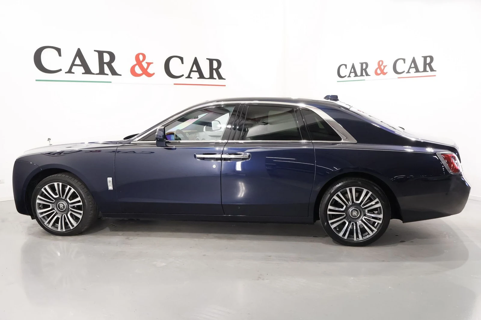 Rolls-Royce Ghost, 5/10