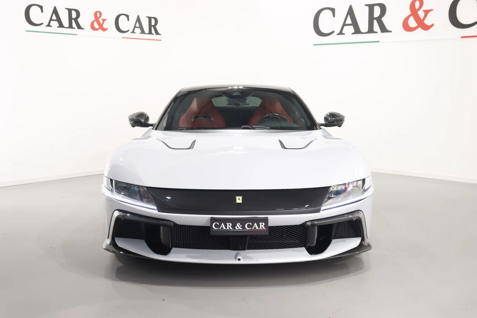 Ferrari 12Cilindri, 3/10