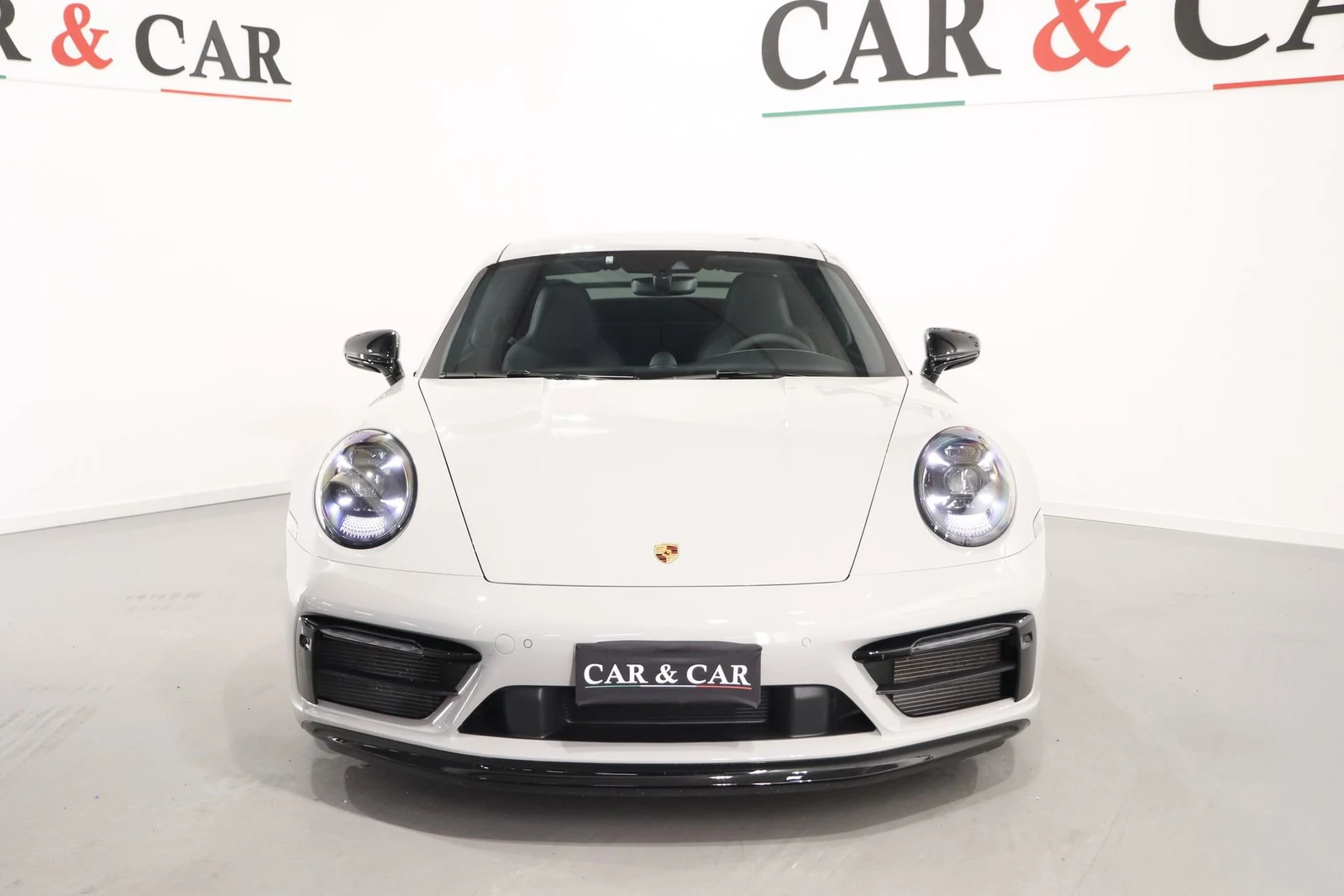 Porsche 911 Carrera 4 GTS Aerokit (992.1), 3/10