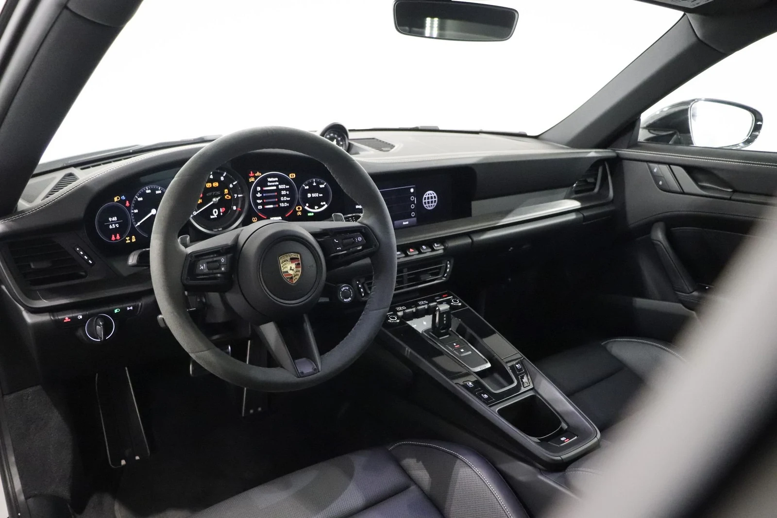 Porsche 911 Carrera 4 GTS Aerokit (992.1), 9/10