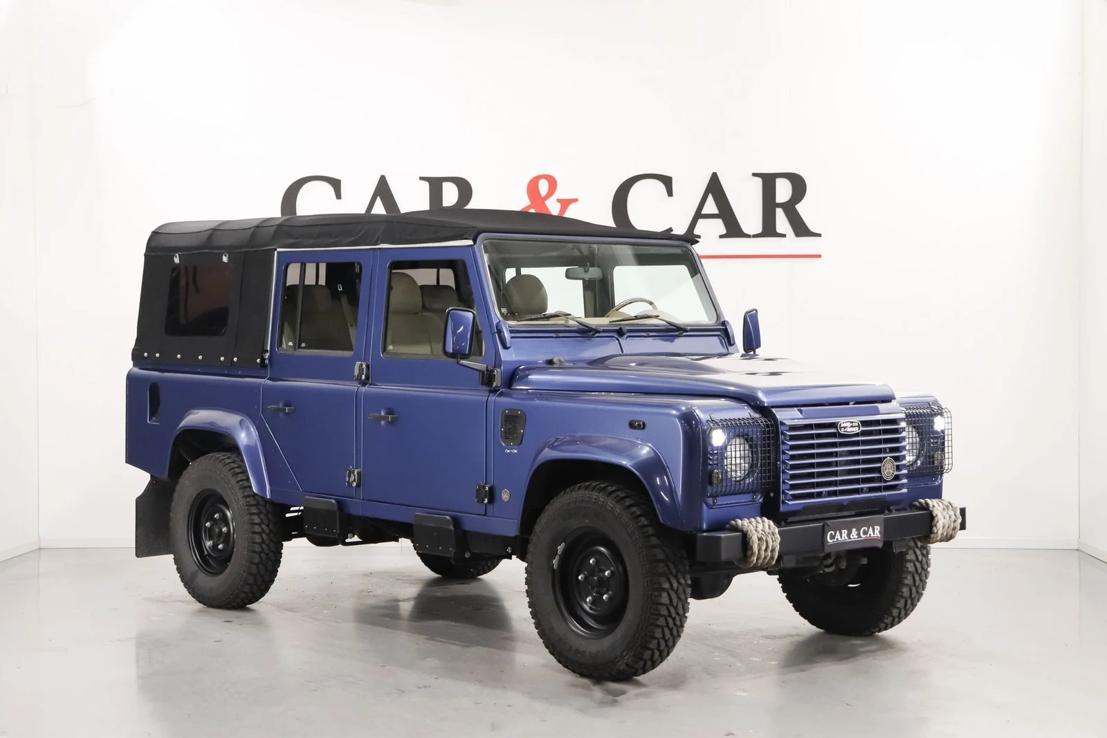 Seller photograph: Land Rover Defender 110 2.2 TD4