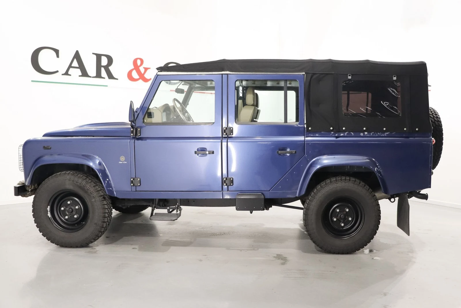 Land Rover Defender 110 2.2 TD4, 6/10