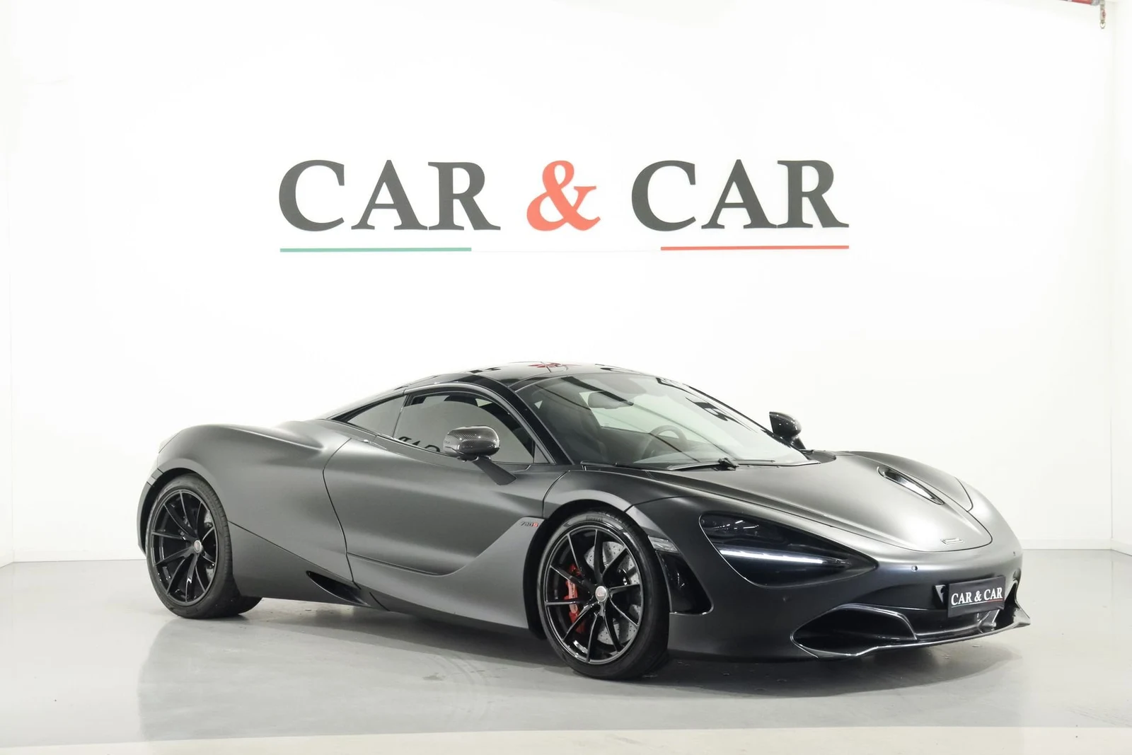 Seller photograph: McLaren 720S