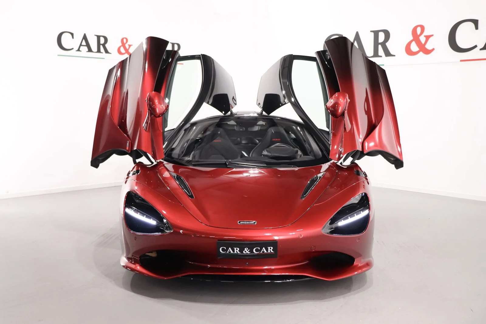McLaren 750S MSO, 3/10