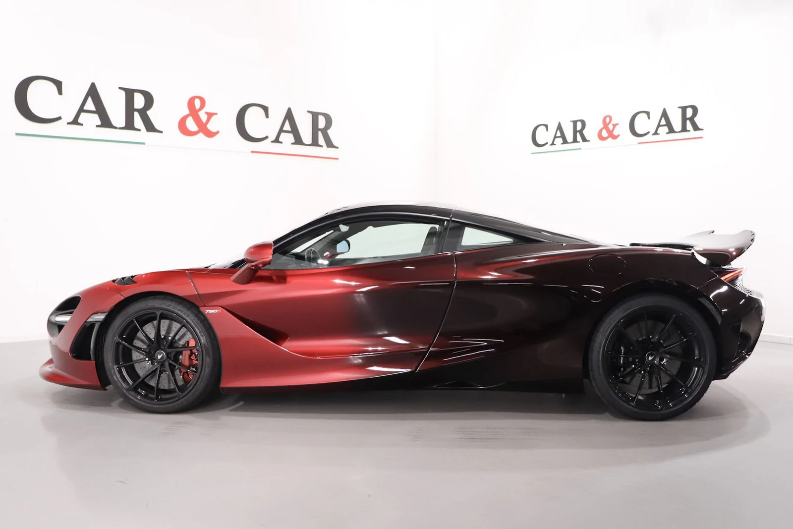 McLaren 750S MSO, 6/10