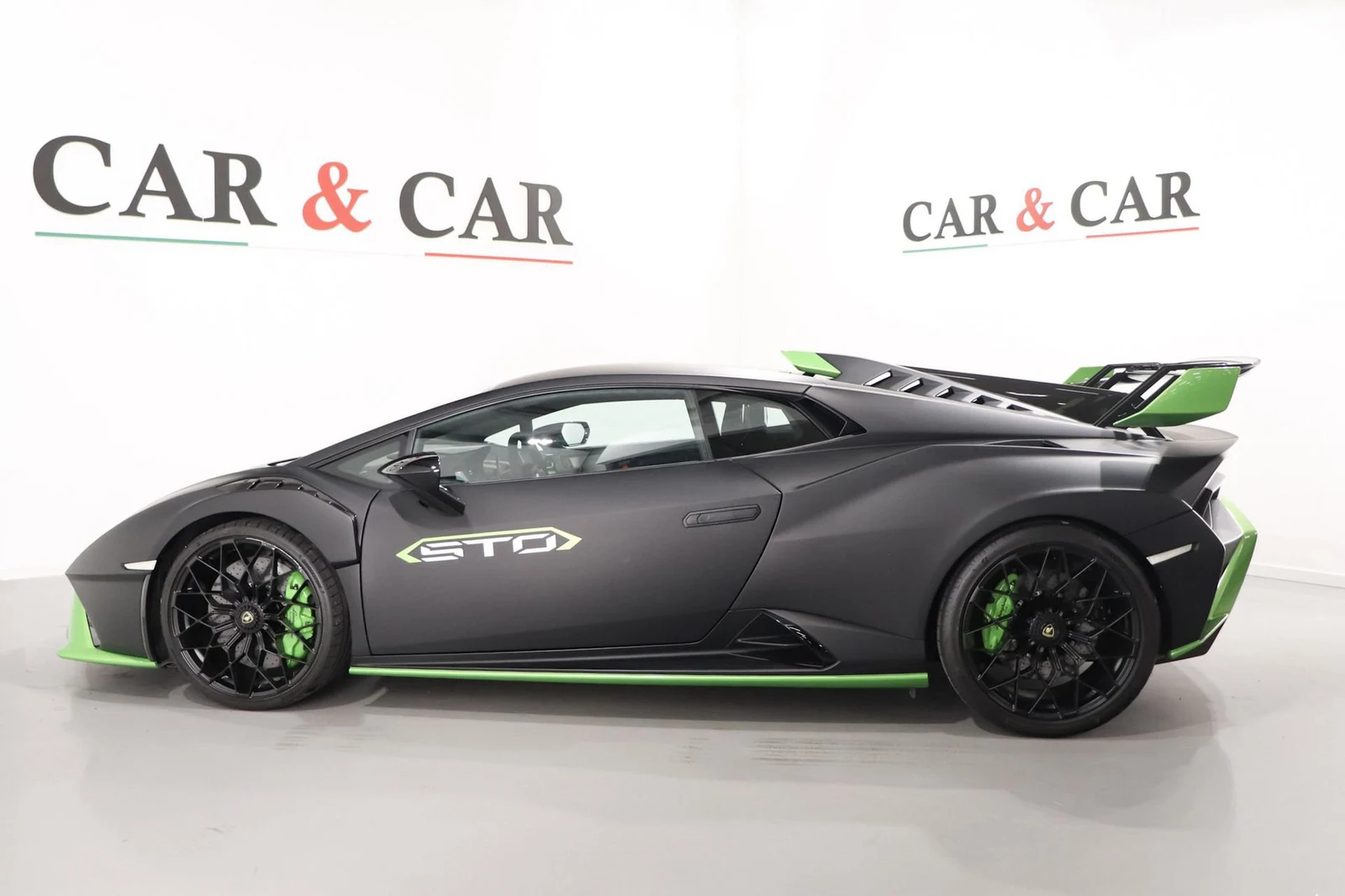 Lamborghini Huracán STO, 6/10