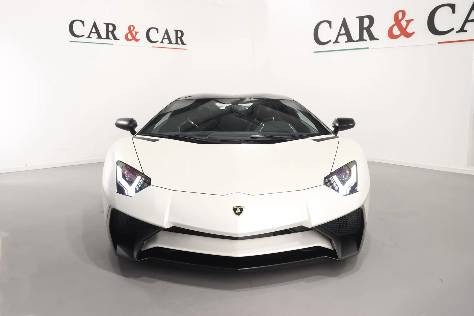 Lamborghini Aventador LP750-4 SV Roadster, 3/10