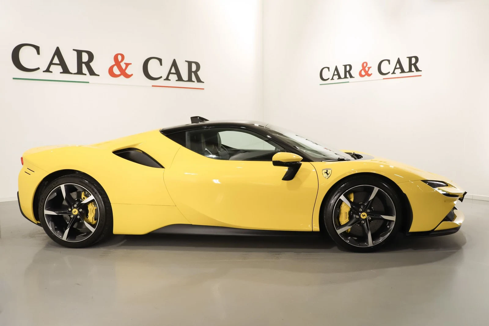 Ferrari SF90 Stradale, 5/10