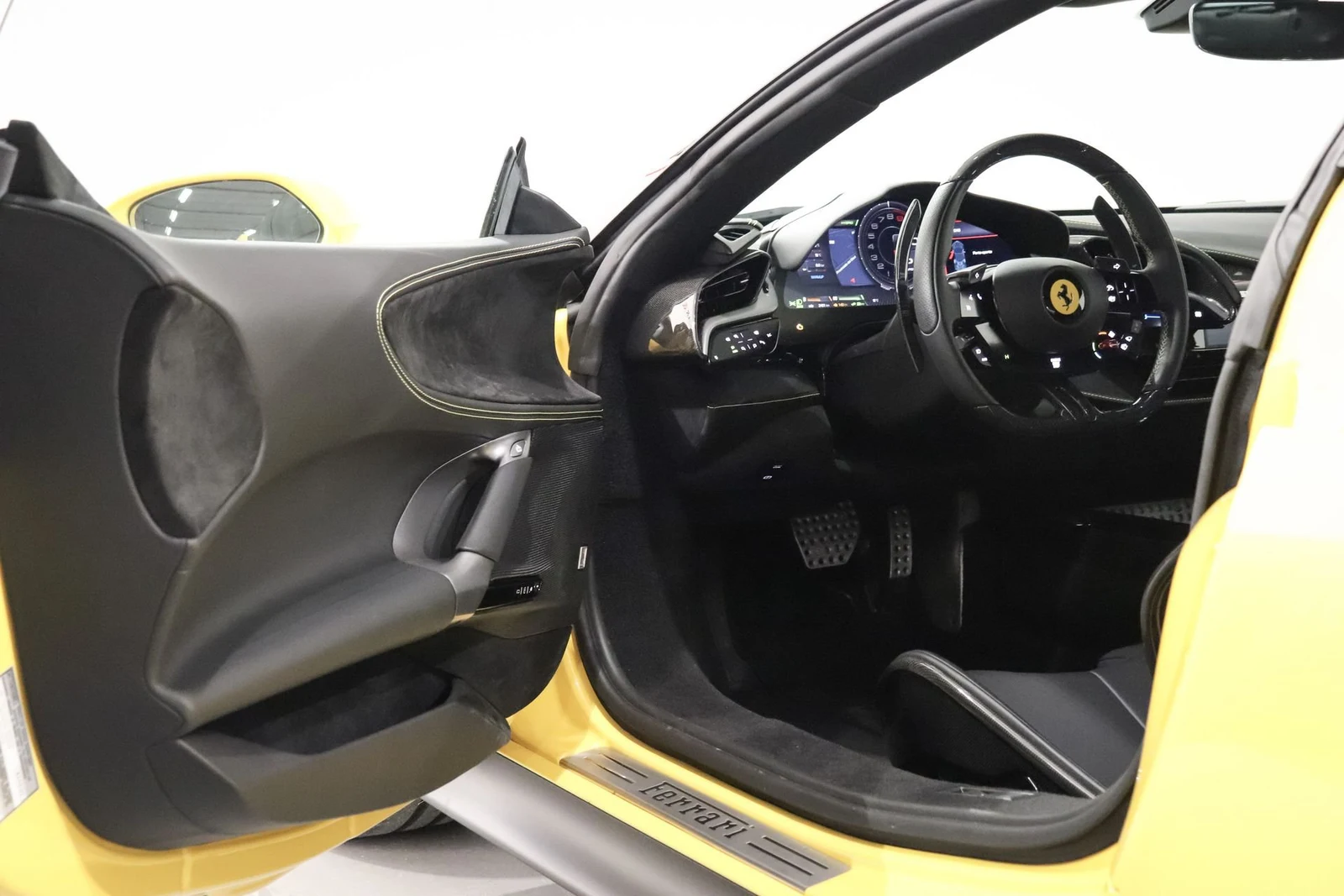 Ferrari SF90 Stradale, 9/10