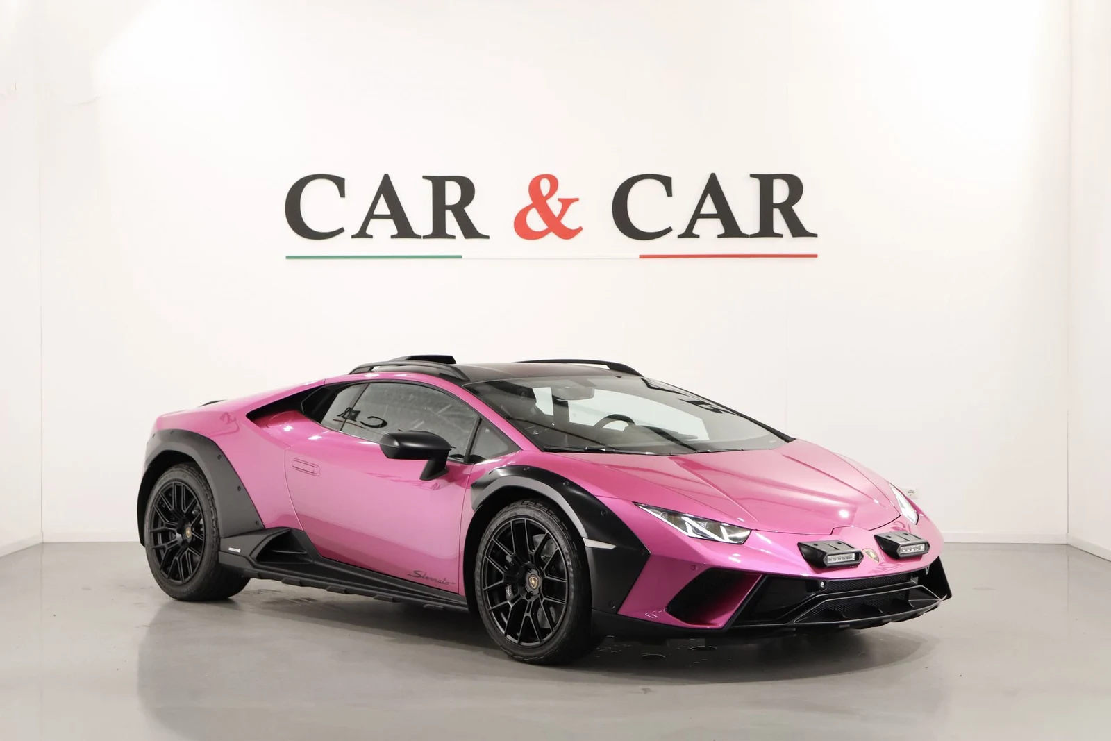 Seller photograph: Lamborghini Huracán Sterrato