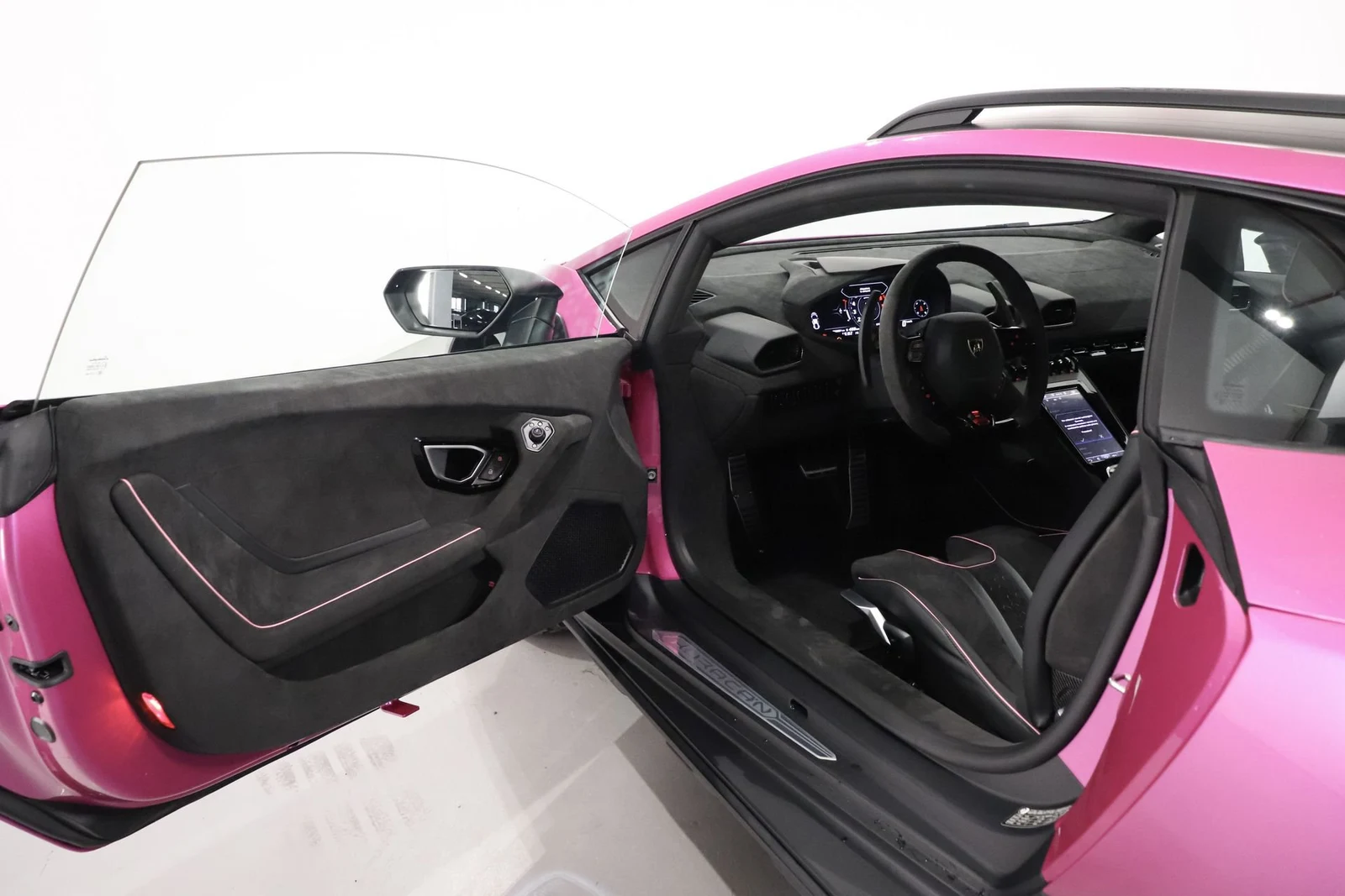 Lamborghini Huracán Sterrato, 8/10