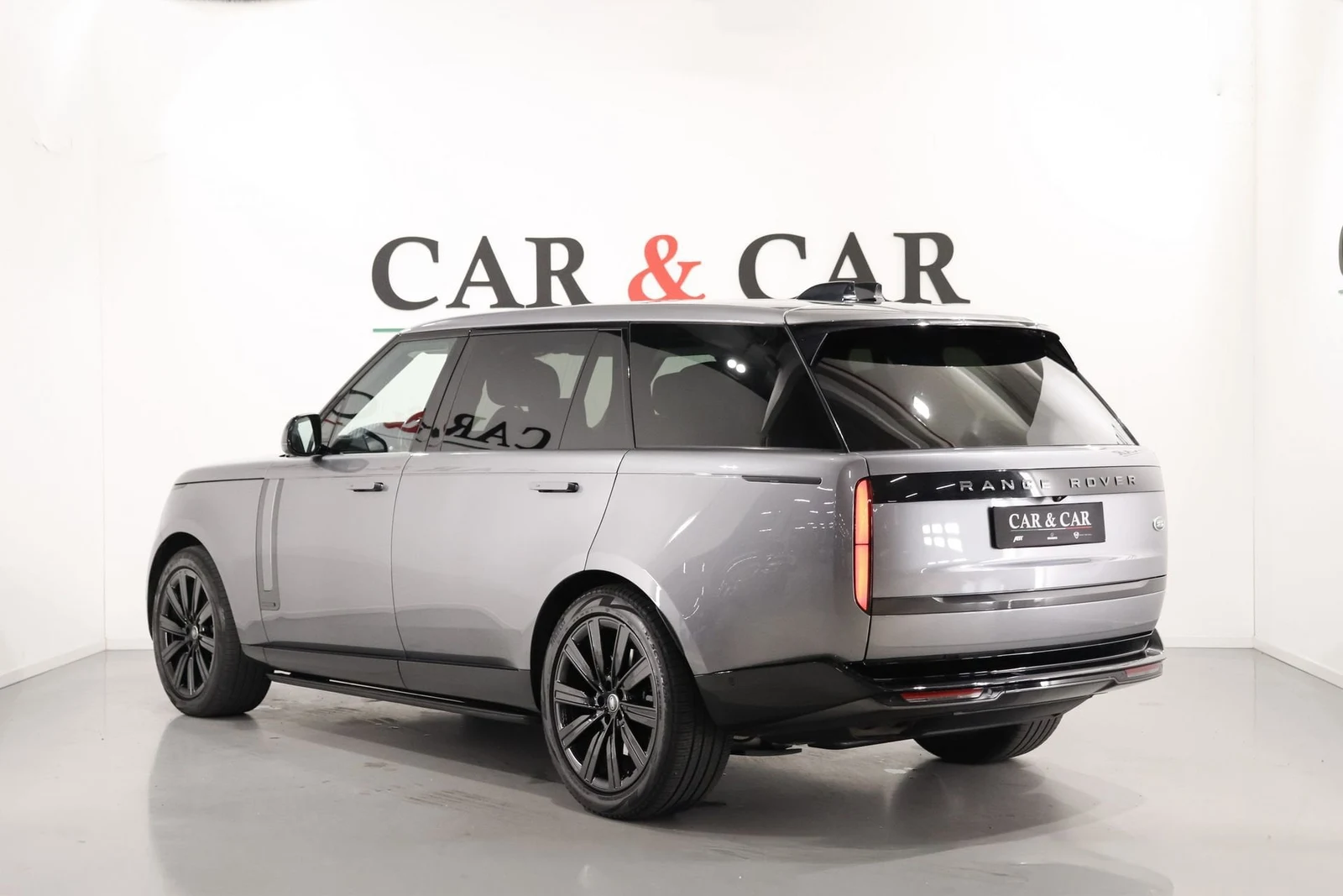 Land Rover Range Rover P530 Autobiography LWB, 2/10