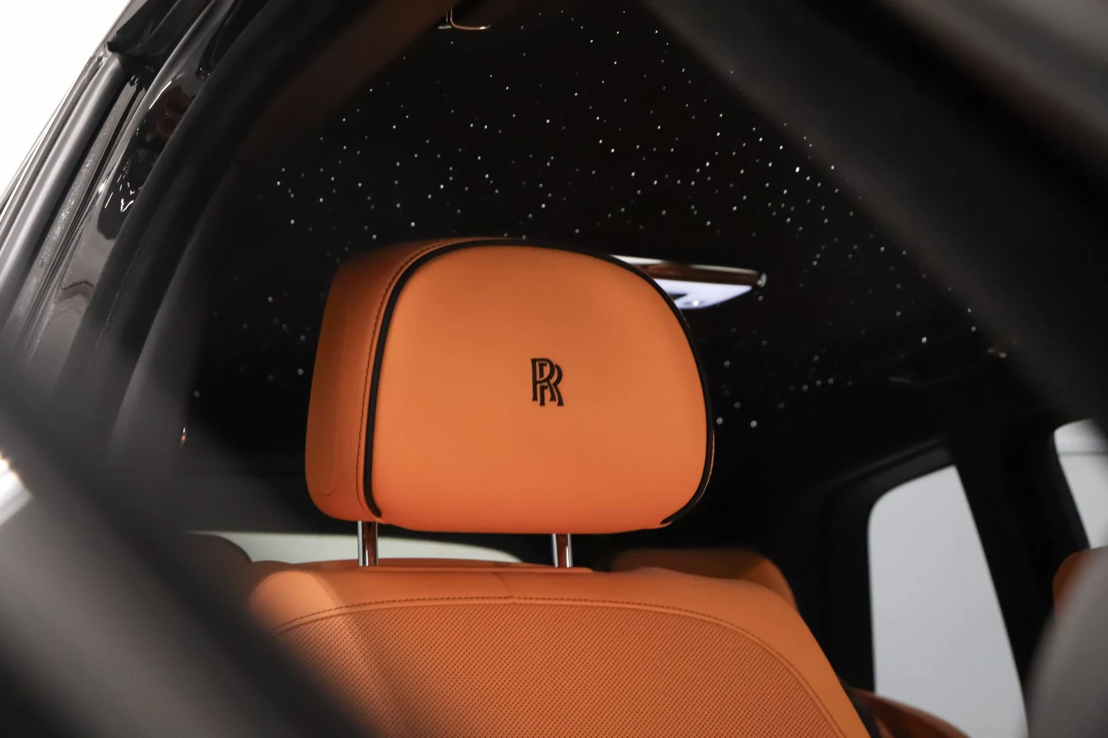 Rolls-Royce Cullinan Black Badge, 9/10
