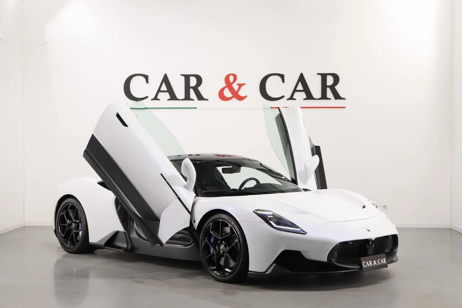 Seller photograph: Maserati MC20