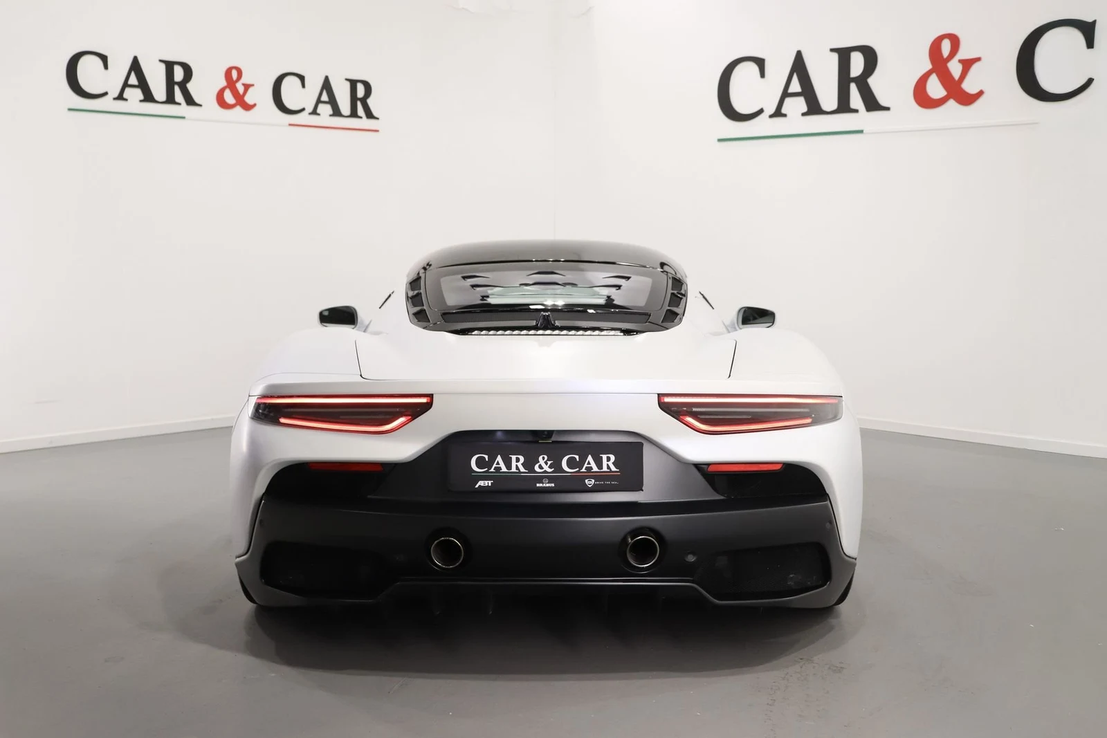 Maserati MC20, 4/10