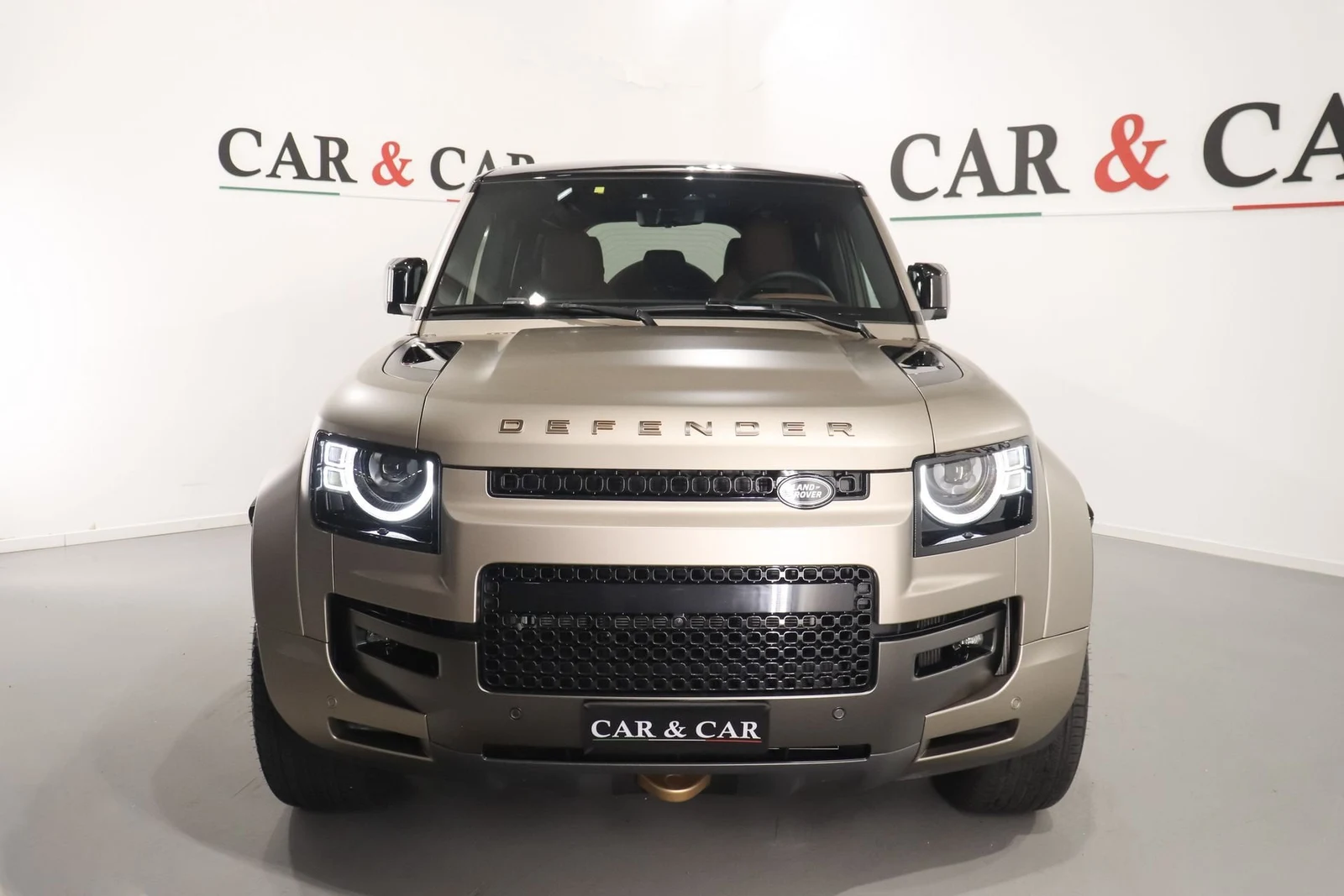 Land Rover Defender OCTA 110, 3/10