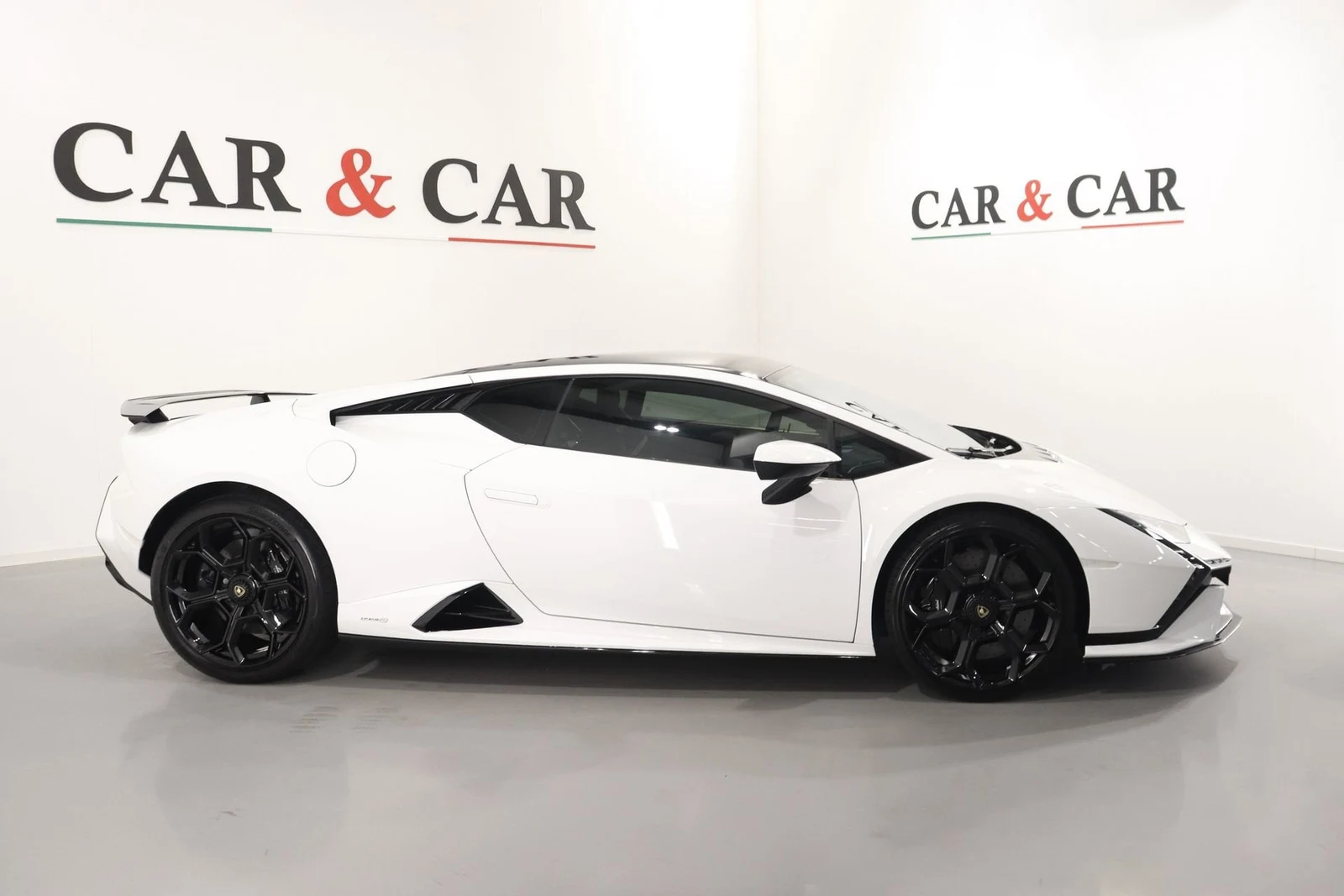 Lamborghini Huracán Tecnica, 5/10