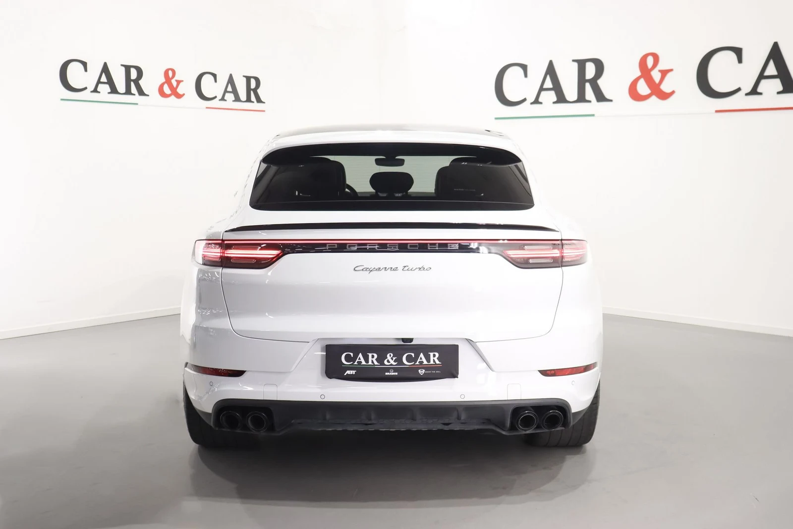 Porsche Cayenne Turbo, 4/10