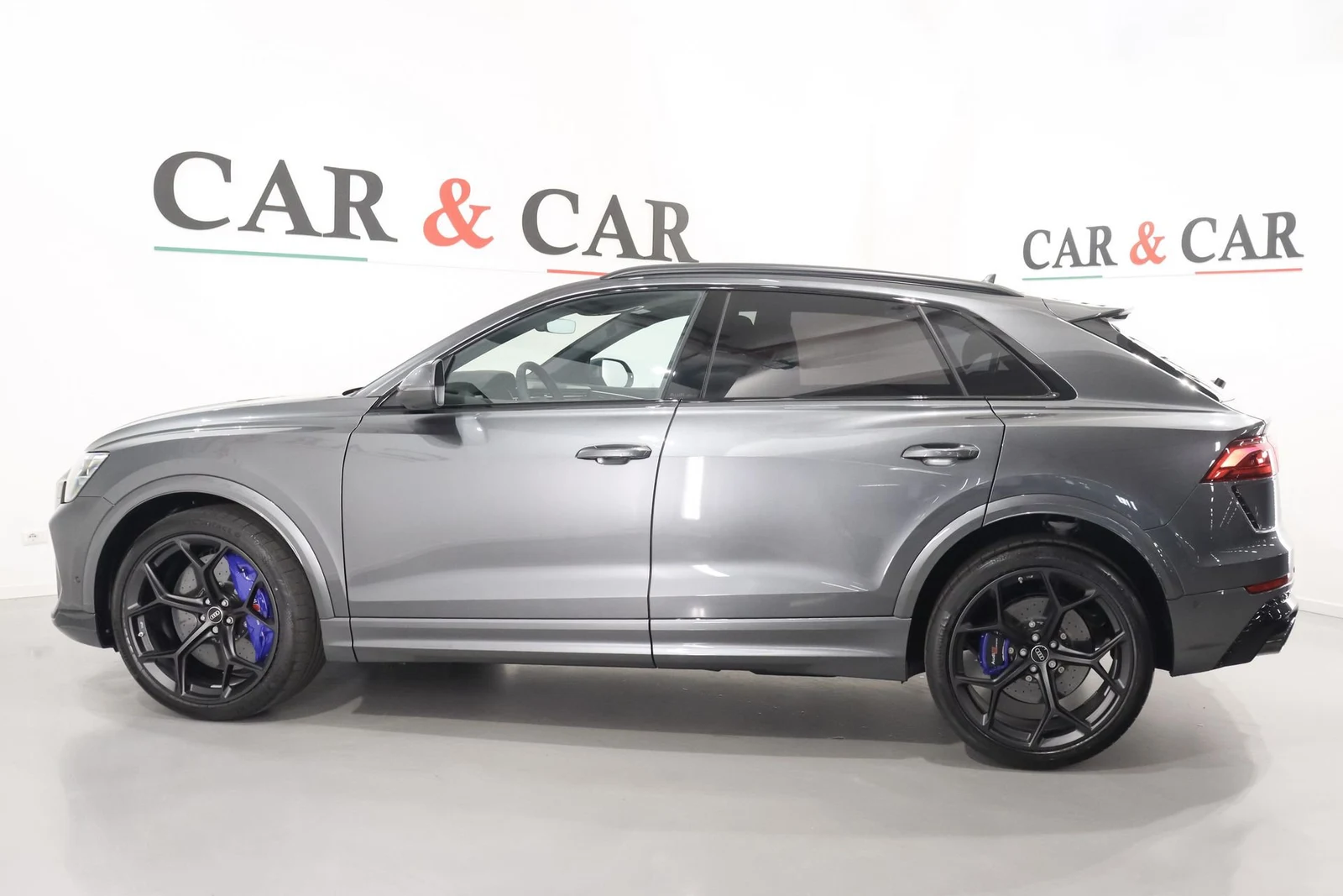 Audi RS Q8 Performance, 6/10