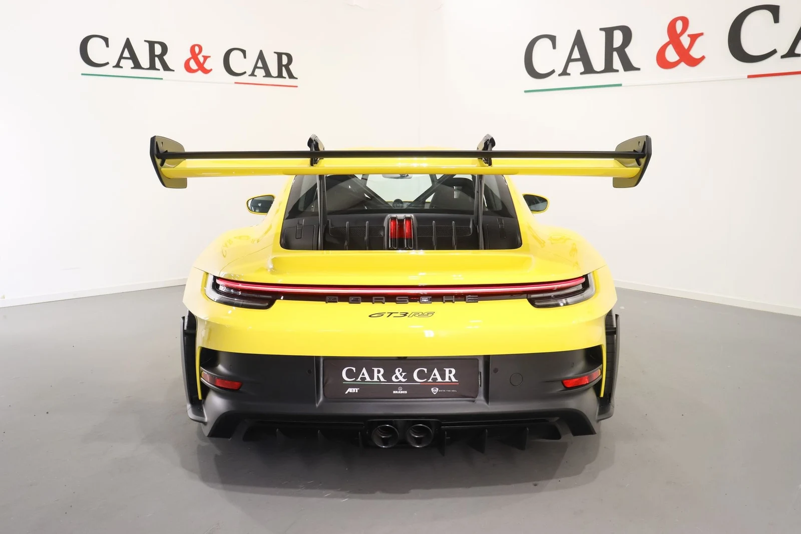 Porsche 911 GT3 RS (992), 4/10