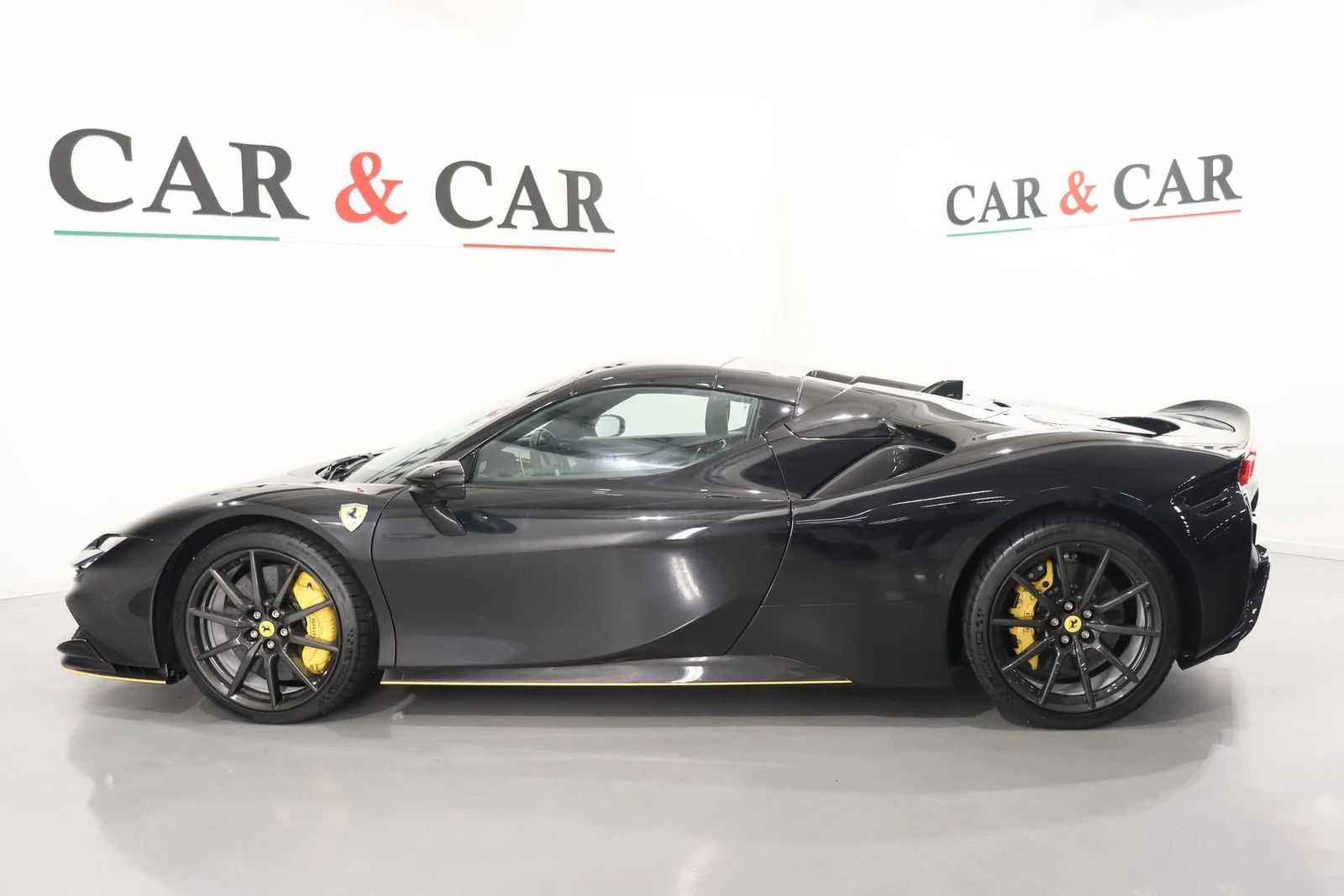 Ferrari SF90 Spider, 6/10
