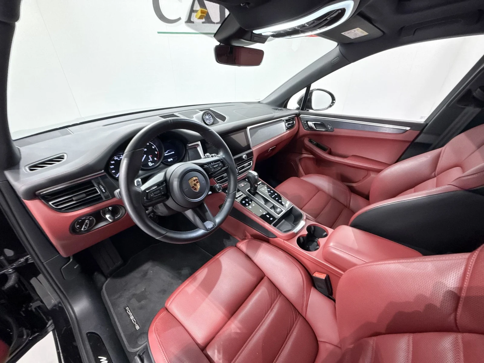 Porsche Macan GTS, 10/10