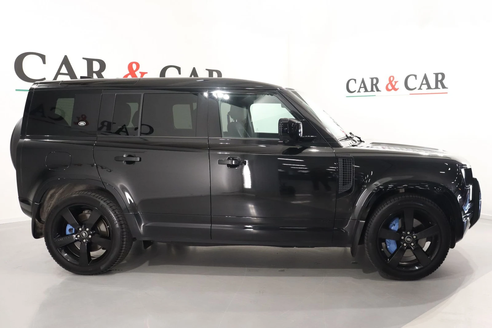 Land Rover Defender 110 V8, 5/10
