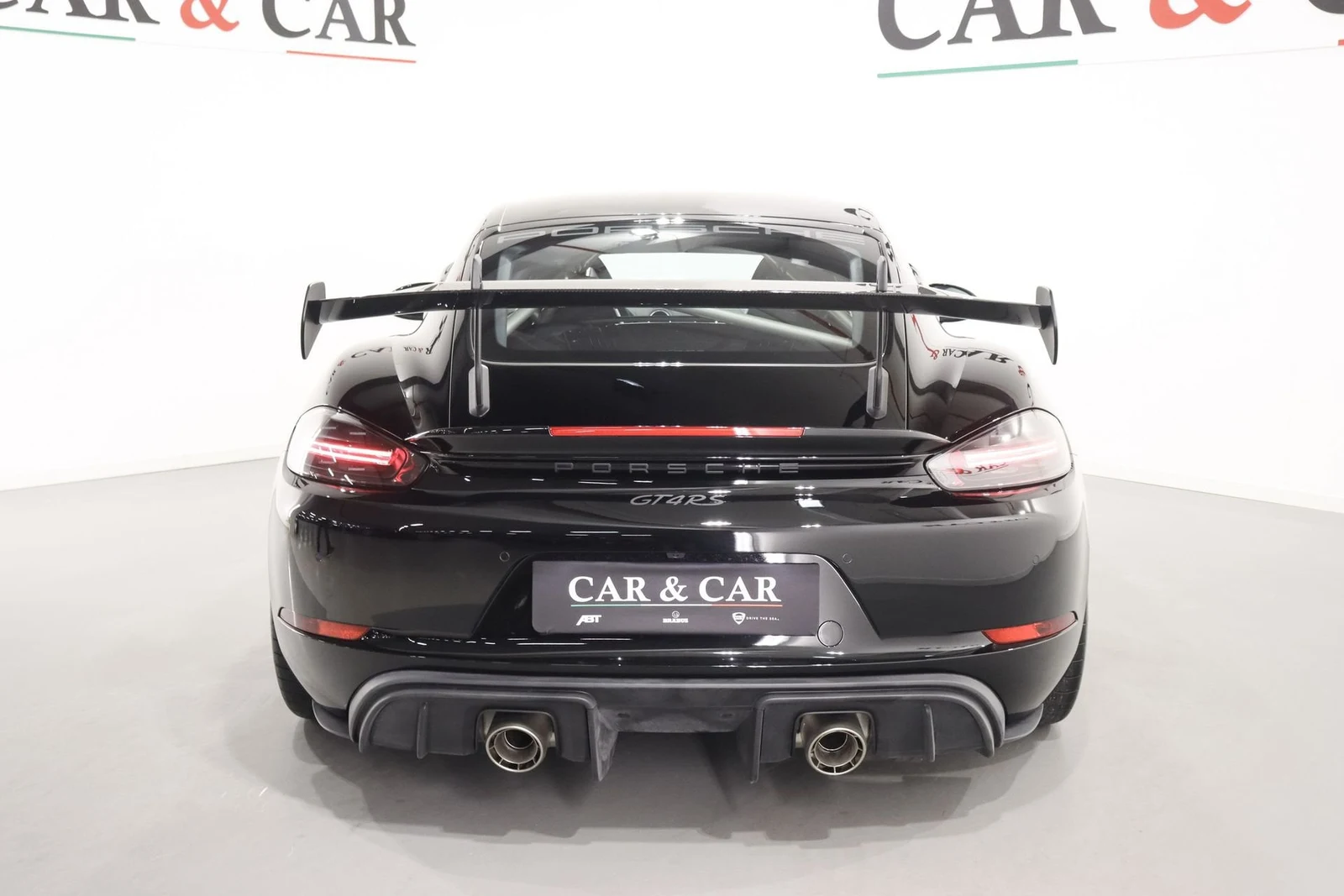 Porsche 718 Cayman GT4 RS, 4/10