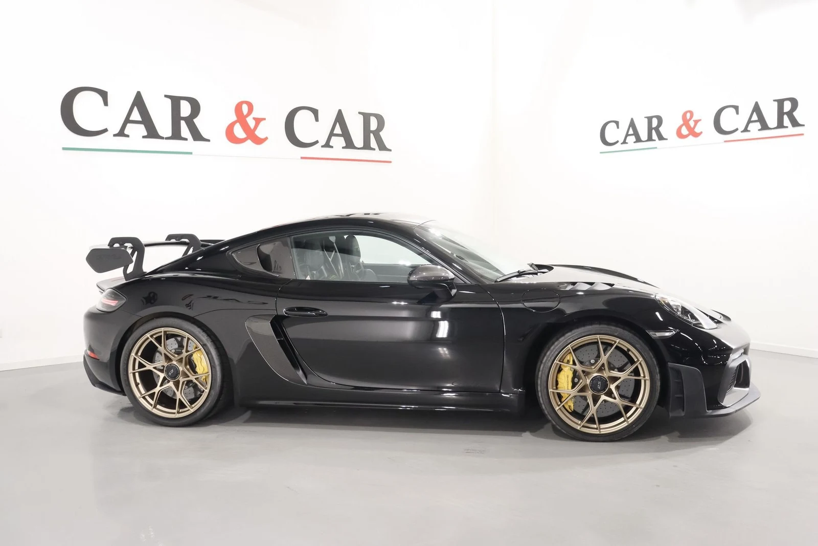 Porsche 718 Cayman GT4 RS, 5/10