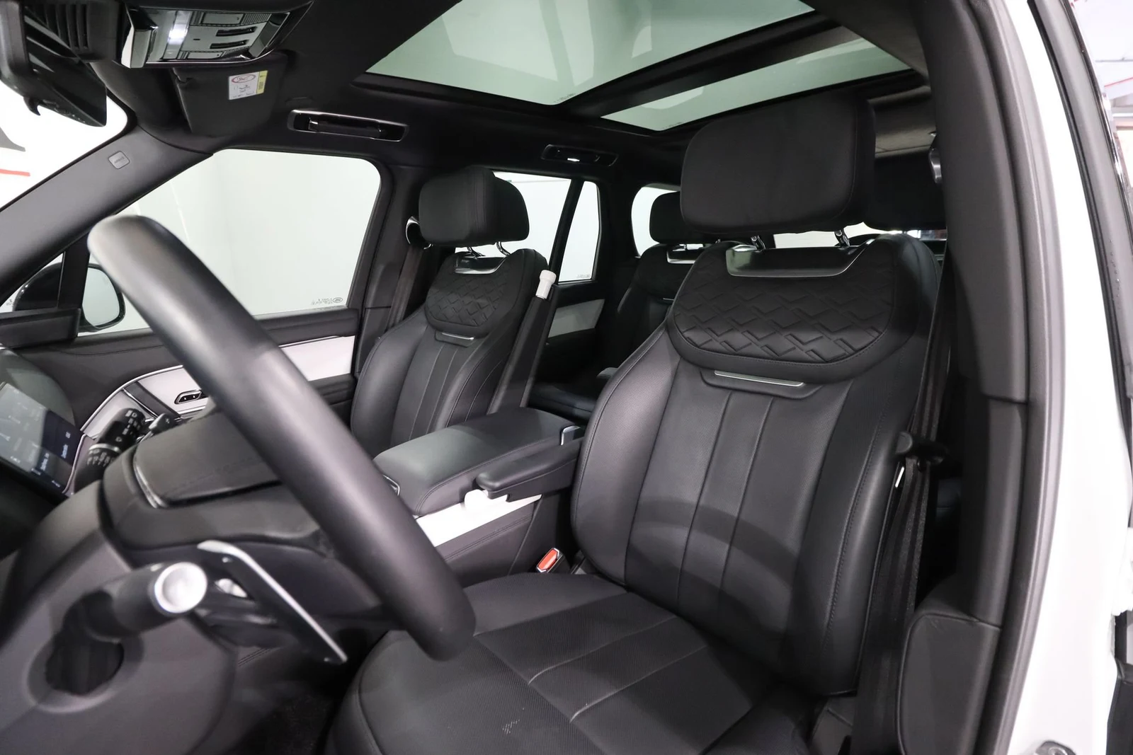 Land Rover Range Rover P510e SV, 8/10