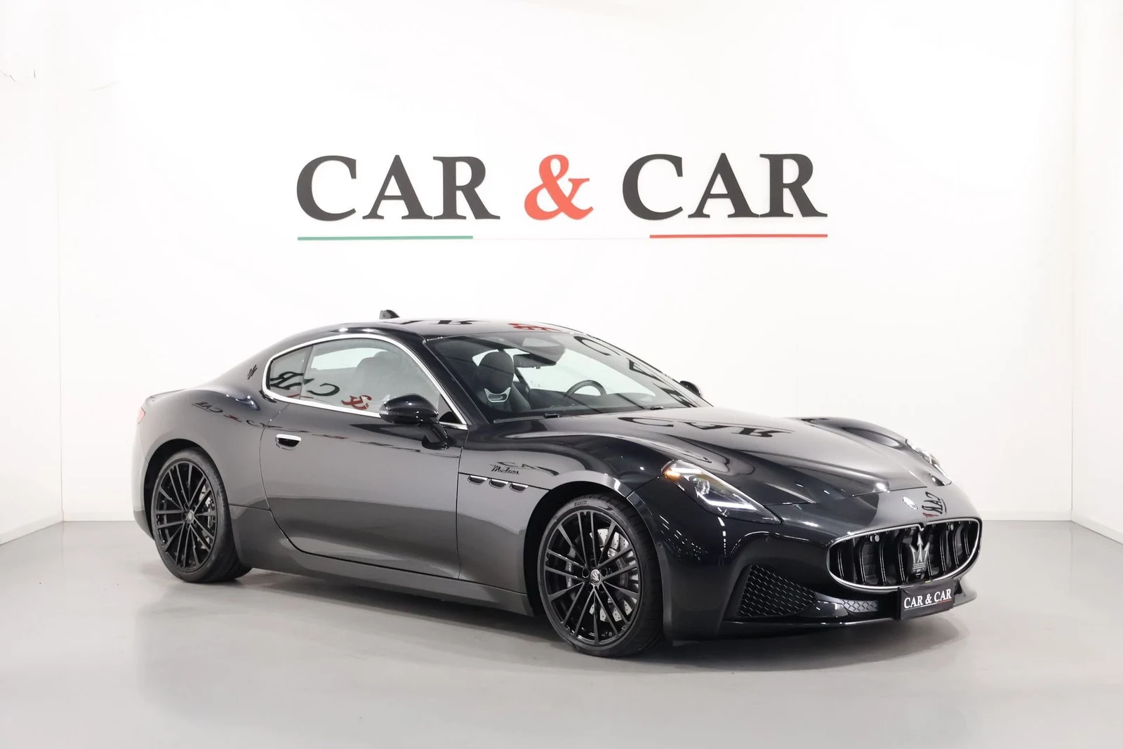 Seller photograph: Maserati GranTurismo Modena