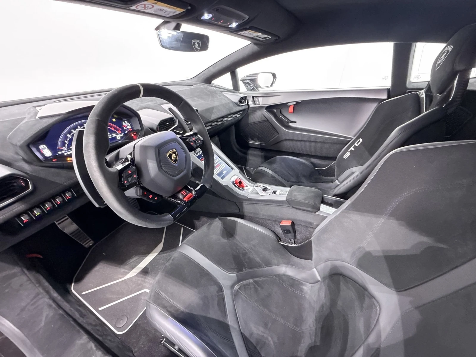 Lamborghini Huracán STO, 10/10